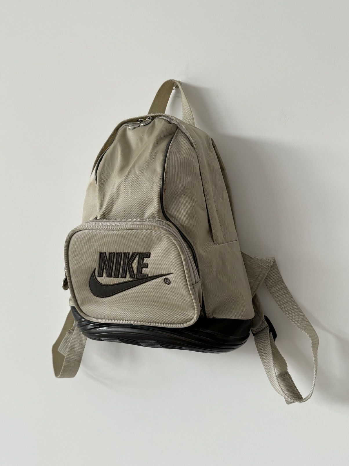Nike × Vintage Vintage 90s Nike Mini Bubble Backpack Size ONE SIZE - 1 Thumbnail