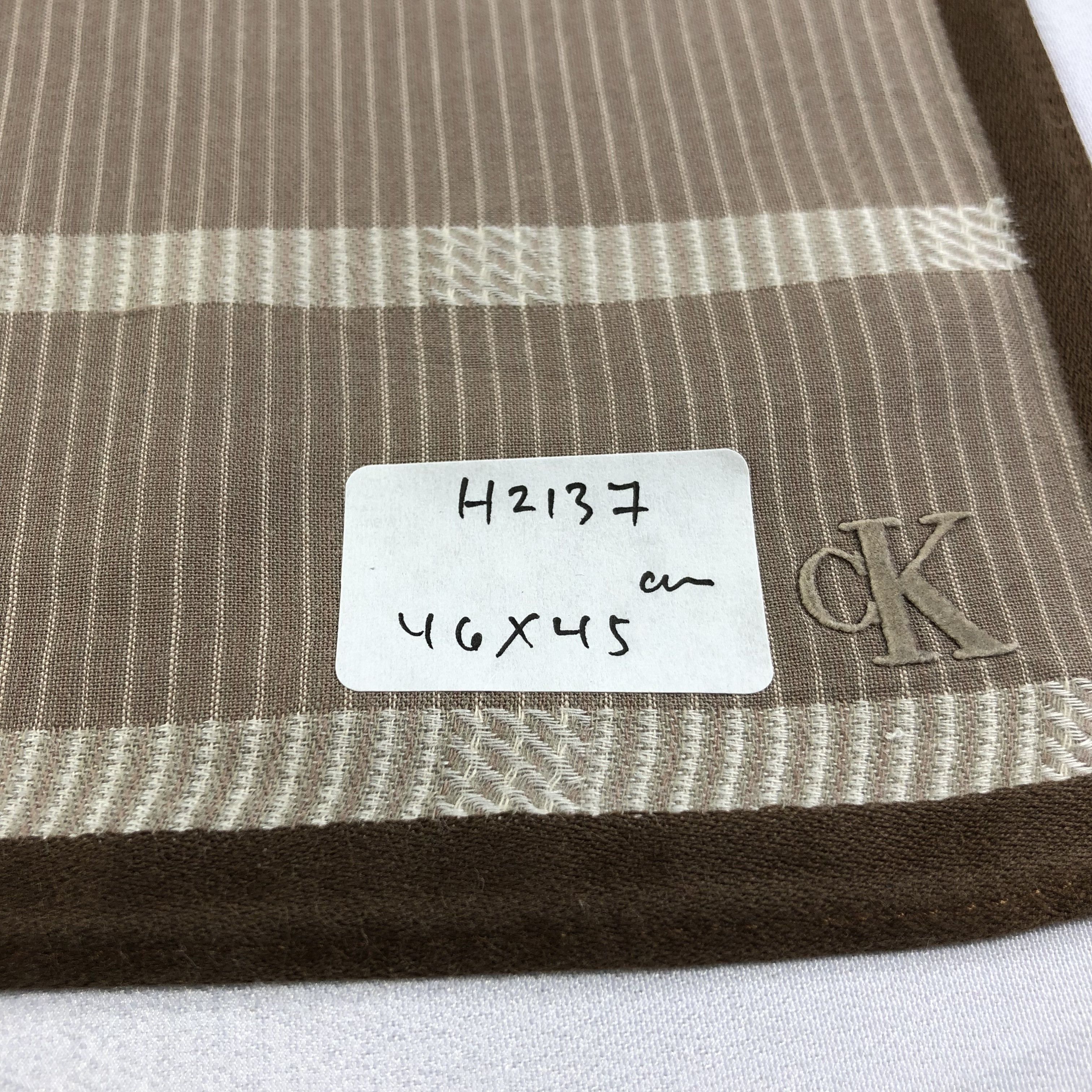 Calvin Klein × Vintage Calvin Klein Handkerchief Neckerchief Bandana H2137 Size ONE SIZE - 6 Thumbnail