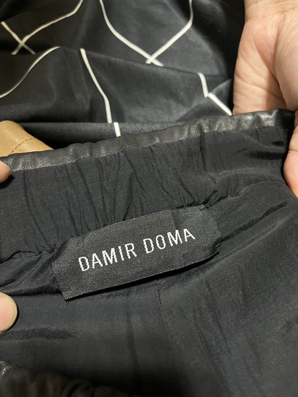 Damir Doma DAMIR DOMA DRAWSTRING CALF LEATHER SHORTS Size US 33 - 6 Thumbnail