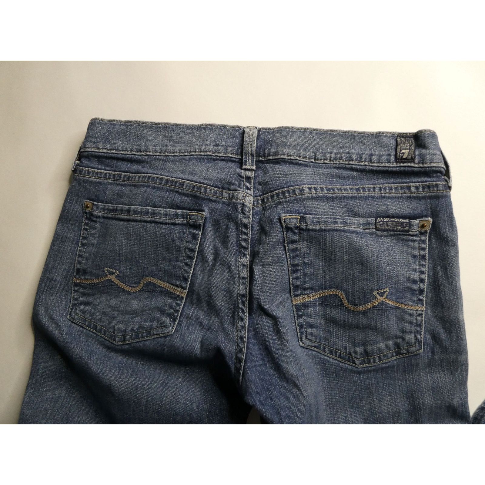7 For All Mankind 7 FOR ALL MANKIND straight leg jeans, size 27x32 medium wash Size 27" / US 4 / IT 40 - 2 Thumbnail