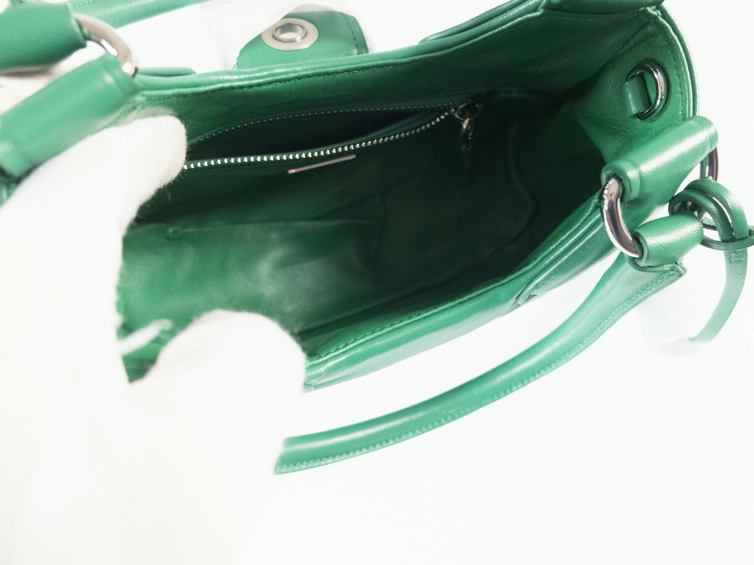 Prada PRADA Re-Edition green padded leather small Moon bag Size ONE SIZE - 13 Thumbnail