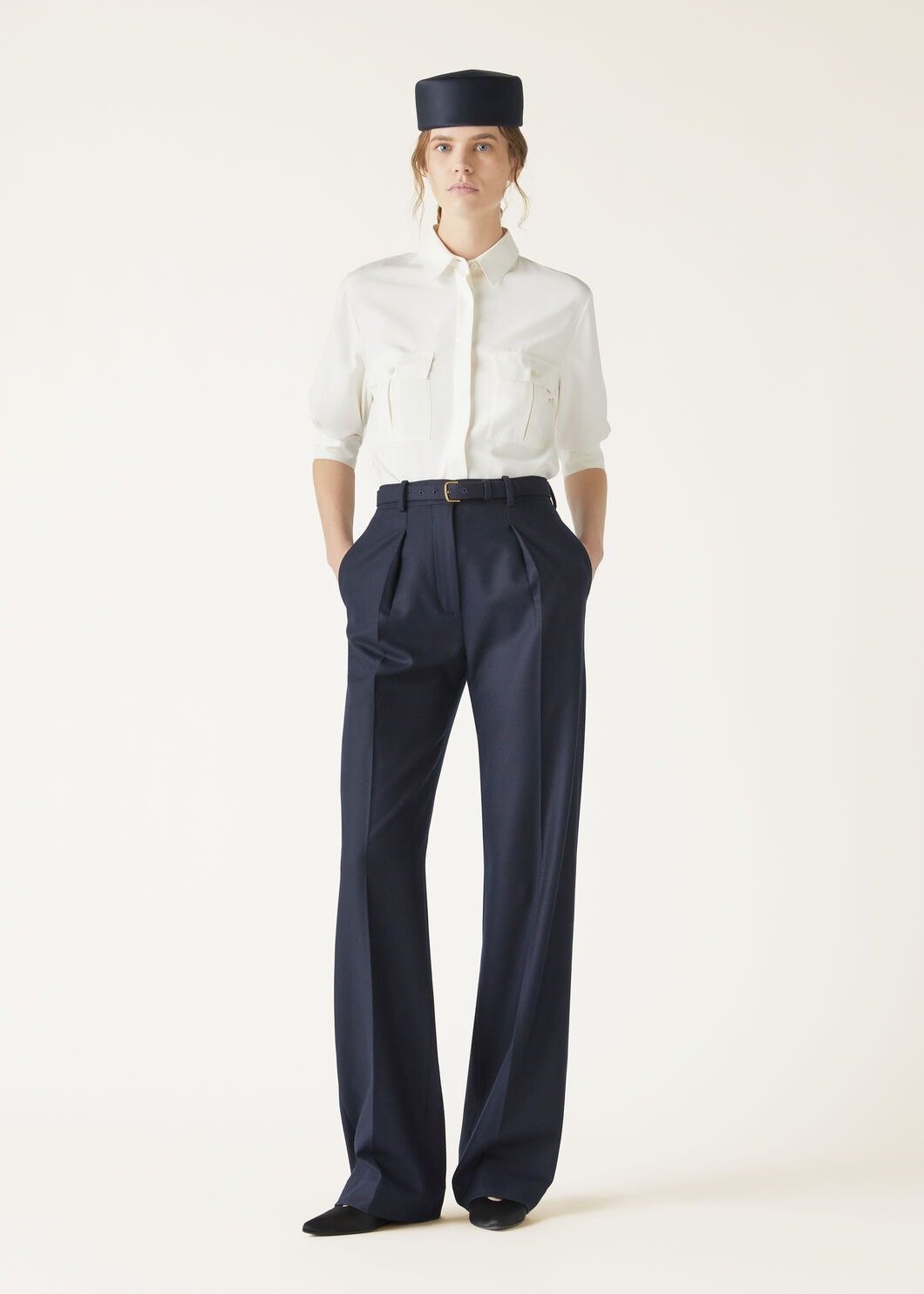 Loro Piana o1srvl11e0825 FAO4063 Cinzia Shirt in White Size M / US 6-8 / IT 42-44 - 2 Thumbnail