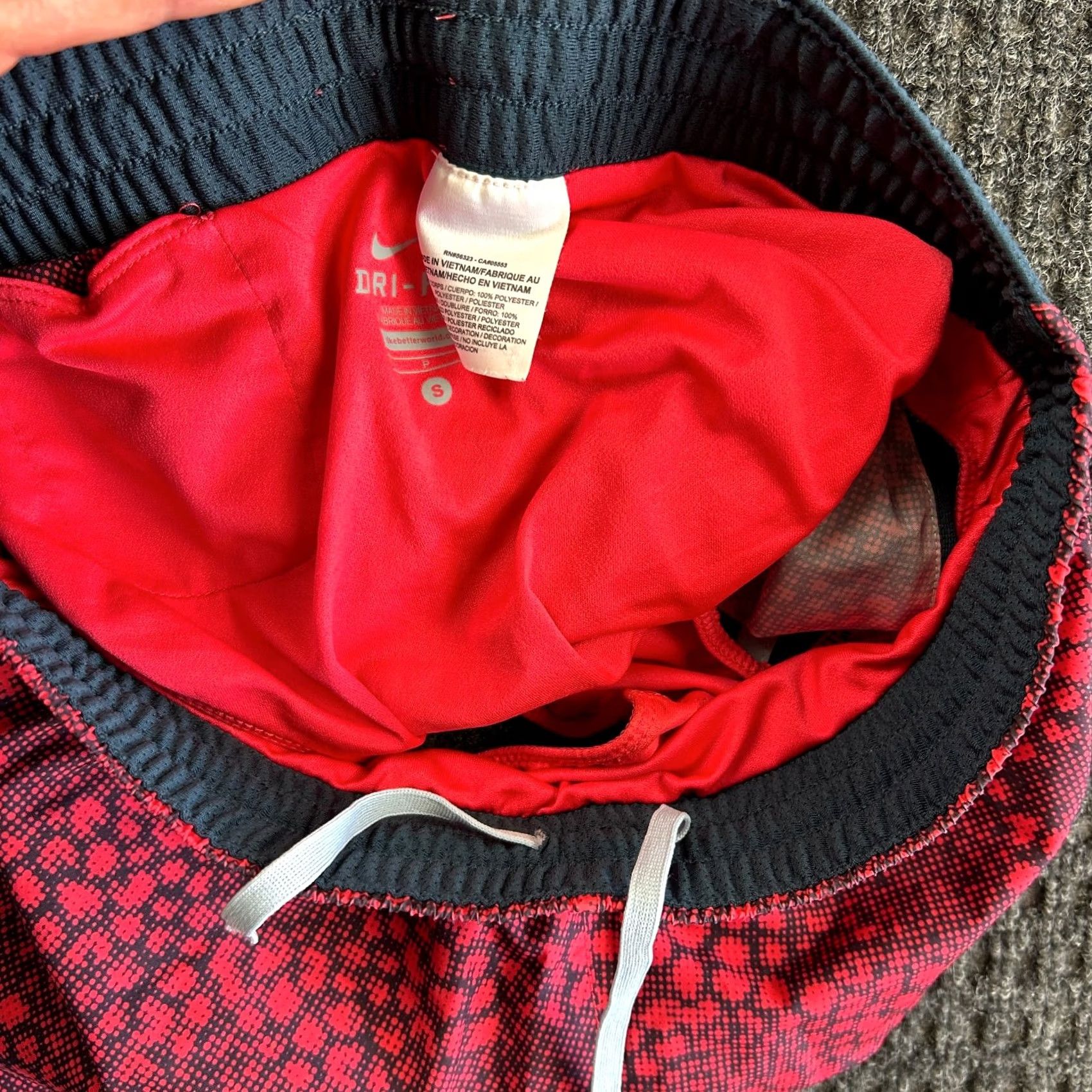 Nike Nike Women’s Dash Dri Fit Running Shorts S 3” Inseam Built in Brief Snake Skin Red Athletic Pockets Reflective 3 in Inseam Womens Size 28" / US 6 / IT 42 - 3 Thumbnail