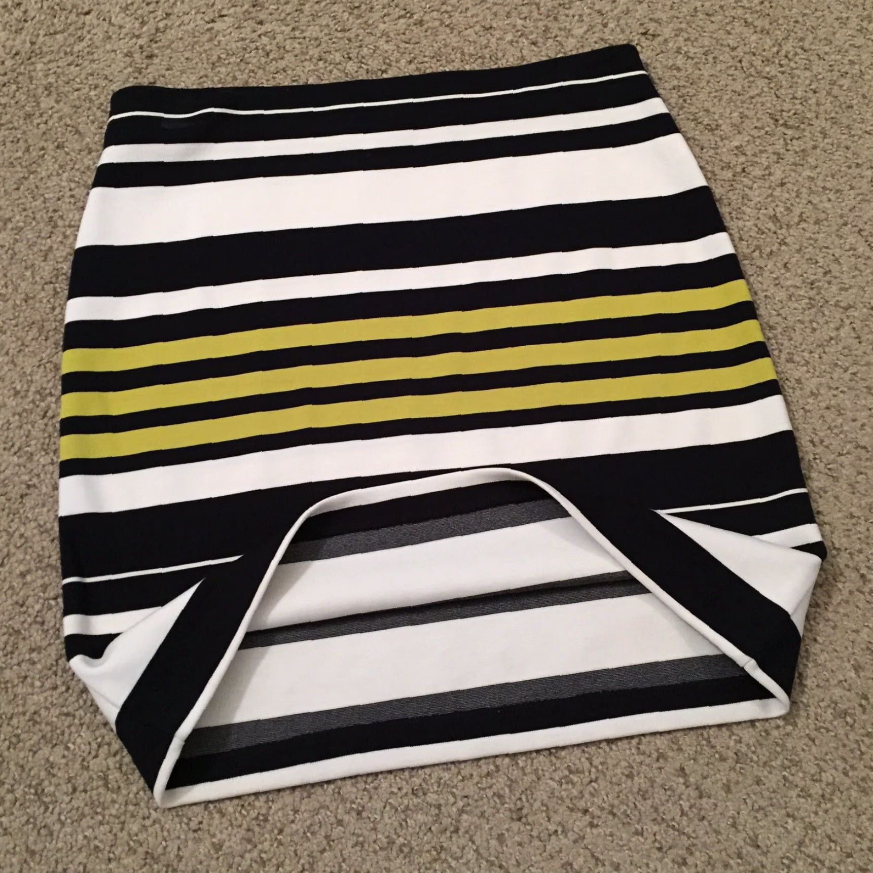 Ann Taylor Ann Taylor Skirt Knee Length Multicolor Striped Pull On Size 6 Womens Elastic Waist Unlined Pencil Straight Retro? (no extra) Size 28" / US 6 / IT 42 - 7 Thumbnail