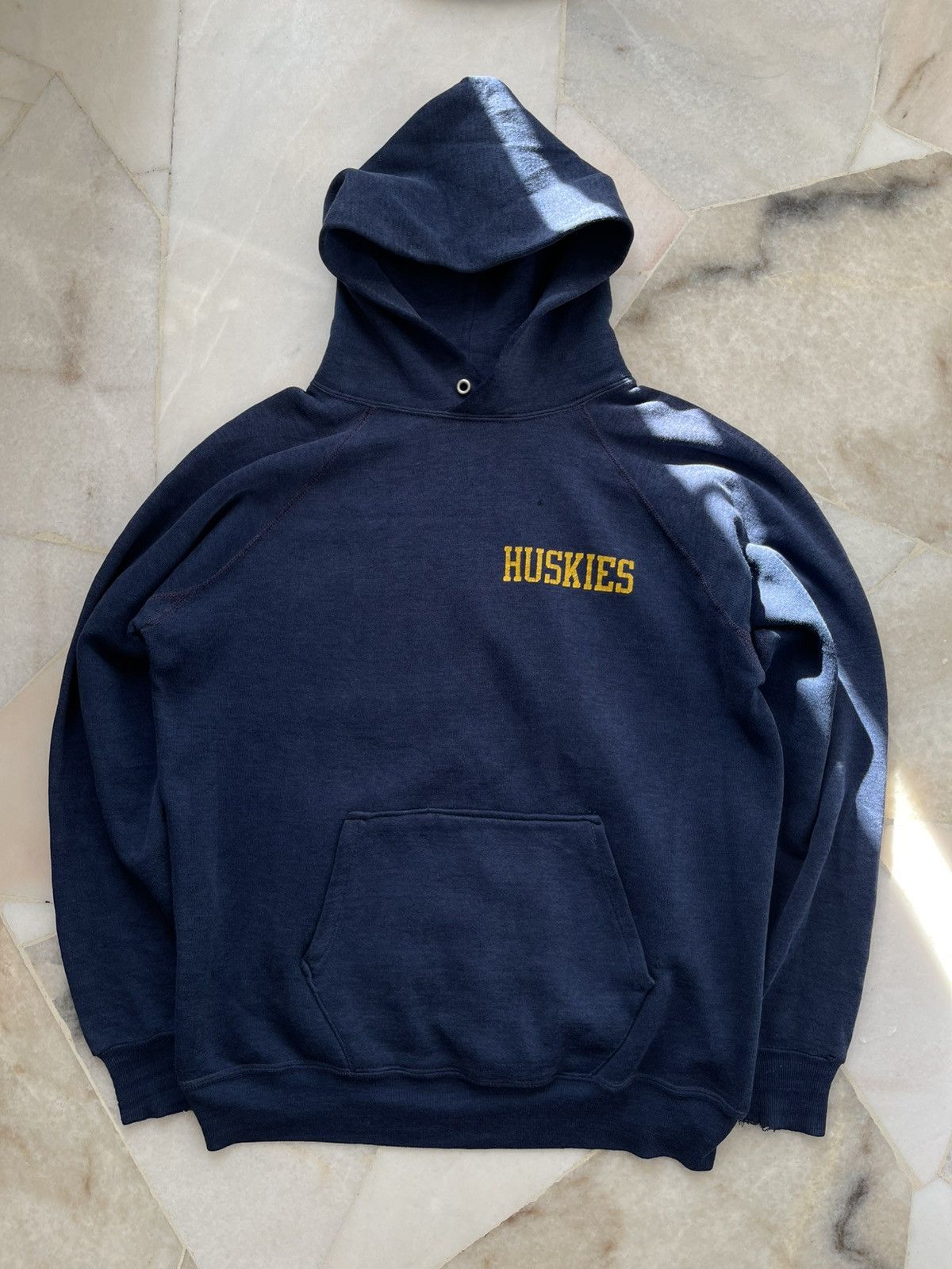 Champion × Vintage Vintage Huskies Washington Distressed Hoodie Size US M / EU 48-50 / 2 - 1 Thumbnail