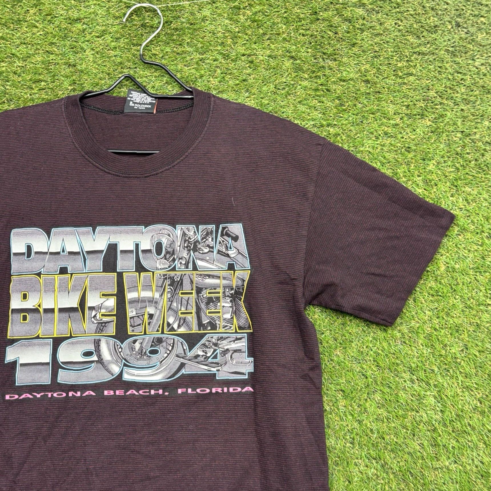 Harley Davidson VINTAGE Harley-Davidson Shirt Mens L 1994 Daytona Bike Week Purple Cotton 90s Graphic Print T-Shirt Men Size US L / EU 52-54 / 3 - 3 Thumbnail