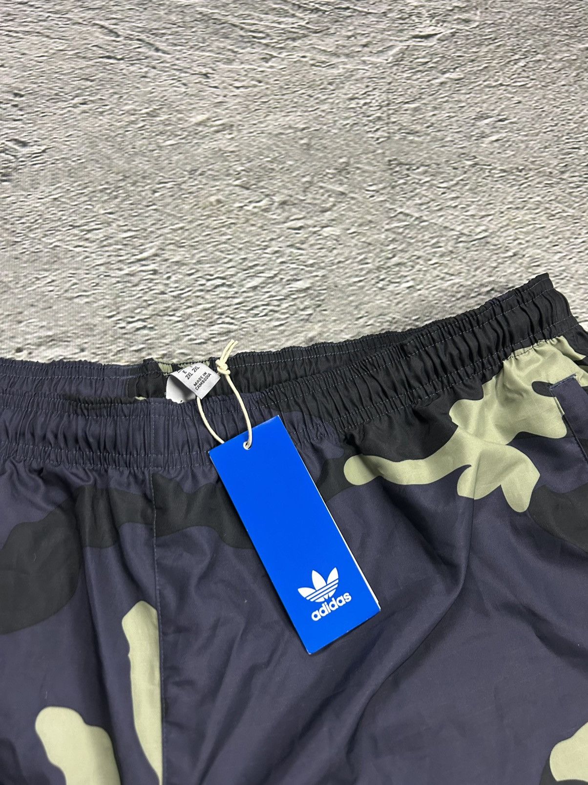 Adidas Adidas shorts camo Wov Size US 34 / EU 50 - 3 Thumbnail