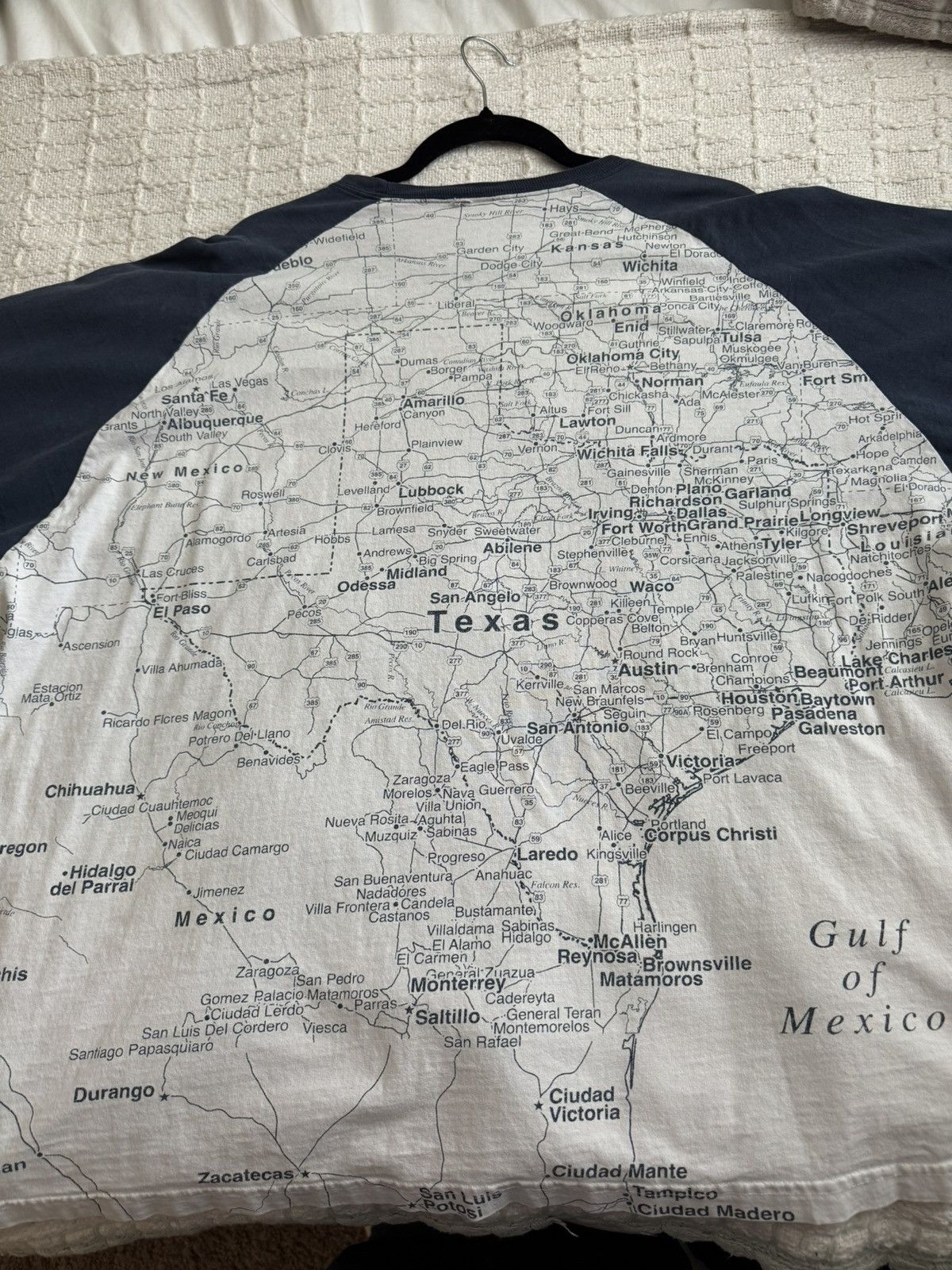 Vintage Map of Texas Tee Shirt Size US L / EU 52-54 / 3 - 6 Thumbnail