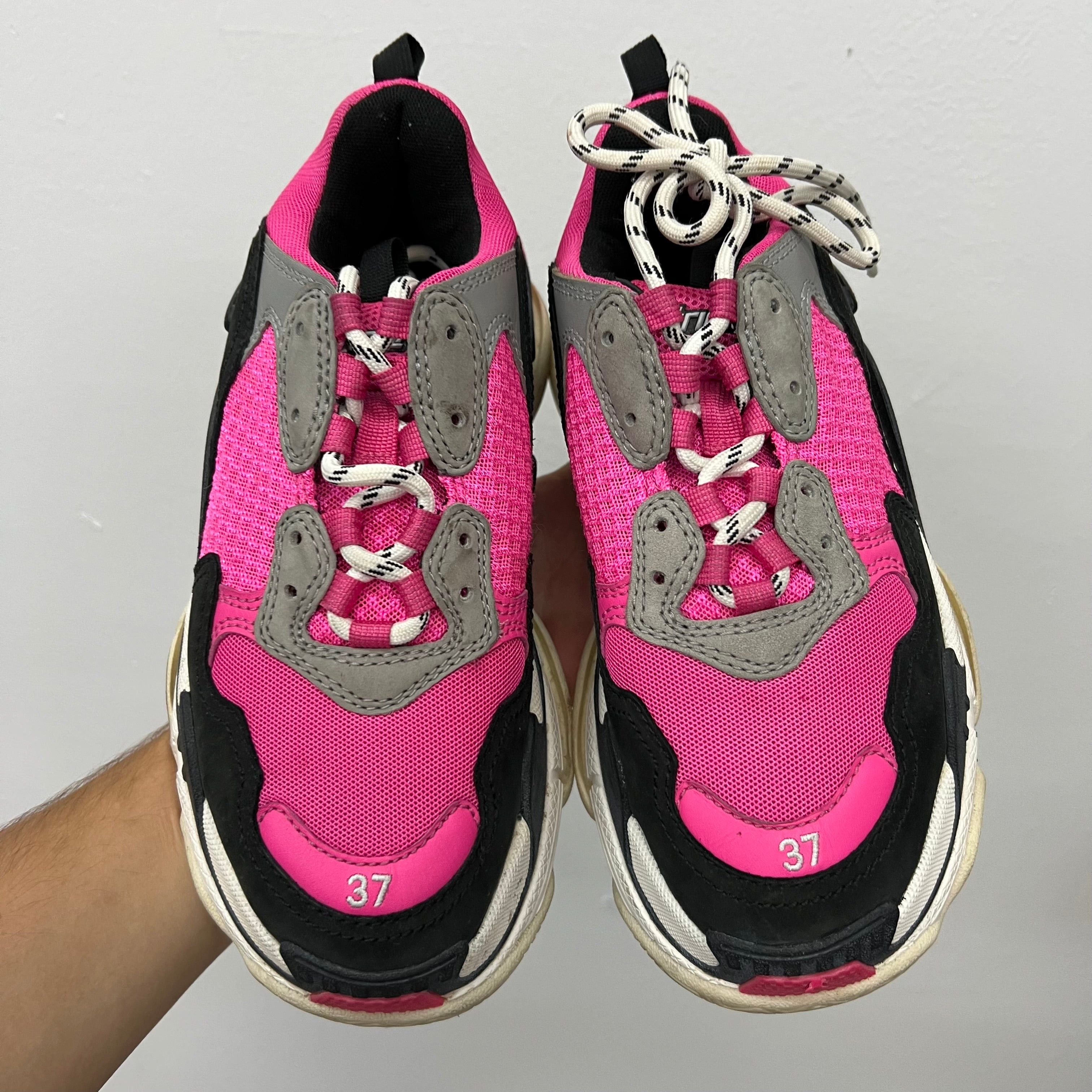 Balenciaga Balenciaga Triple S Pink Low Sneakers - Size 37 Size US 7 / IT 37 - 3 Thumbnail