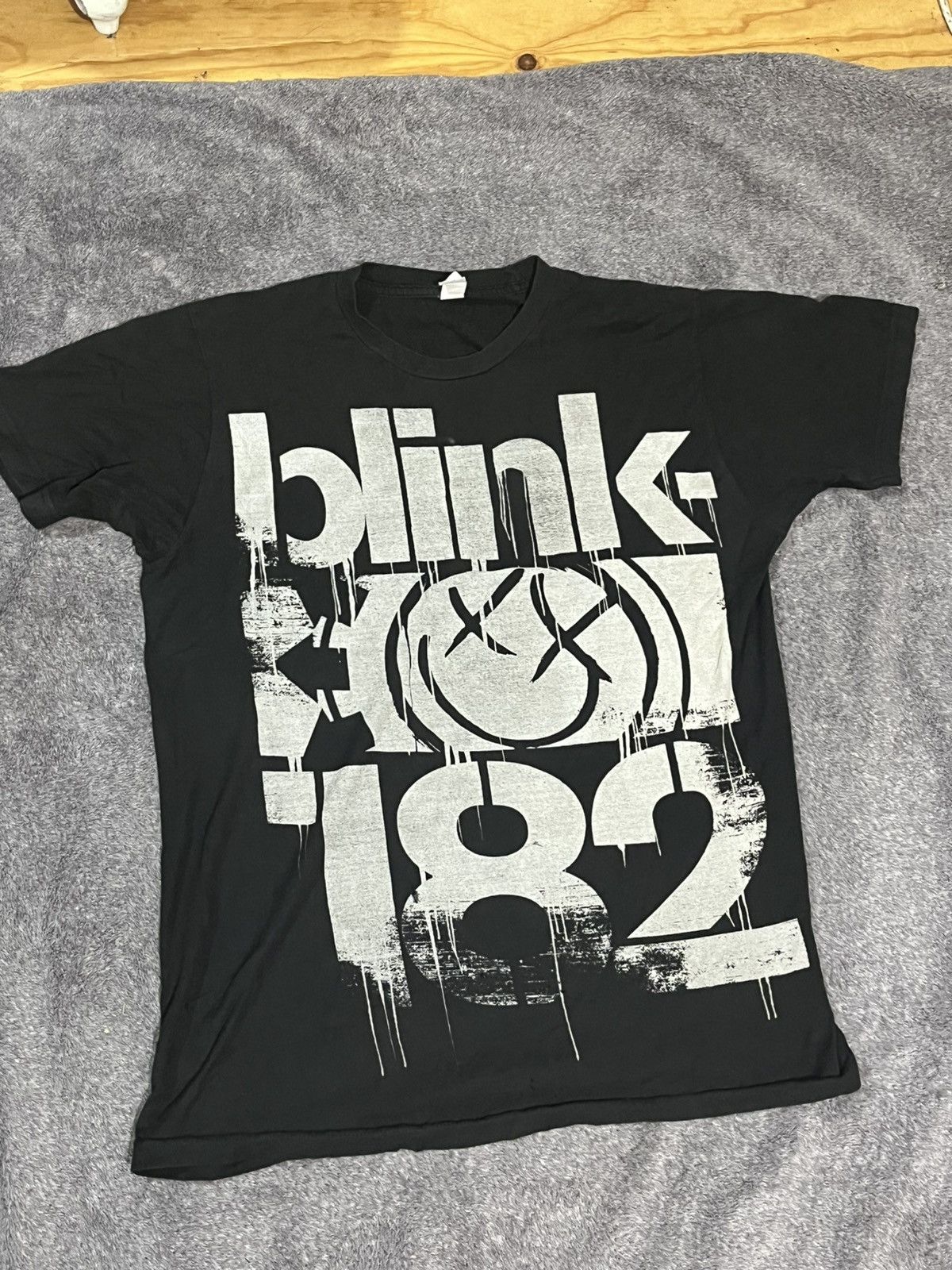 Band Tees Crazy All Over Print Blink182 Band Tee Size US L / EU 52-54 / 3 - 1 Thumbnail