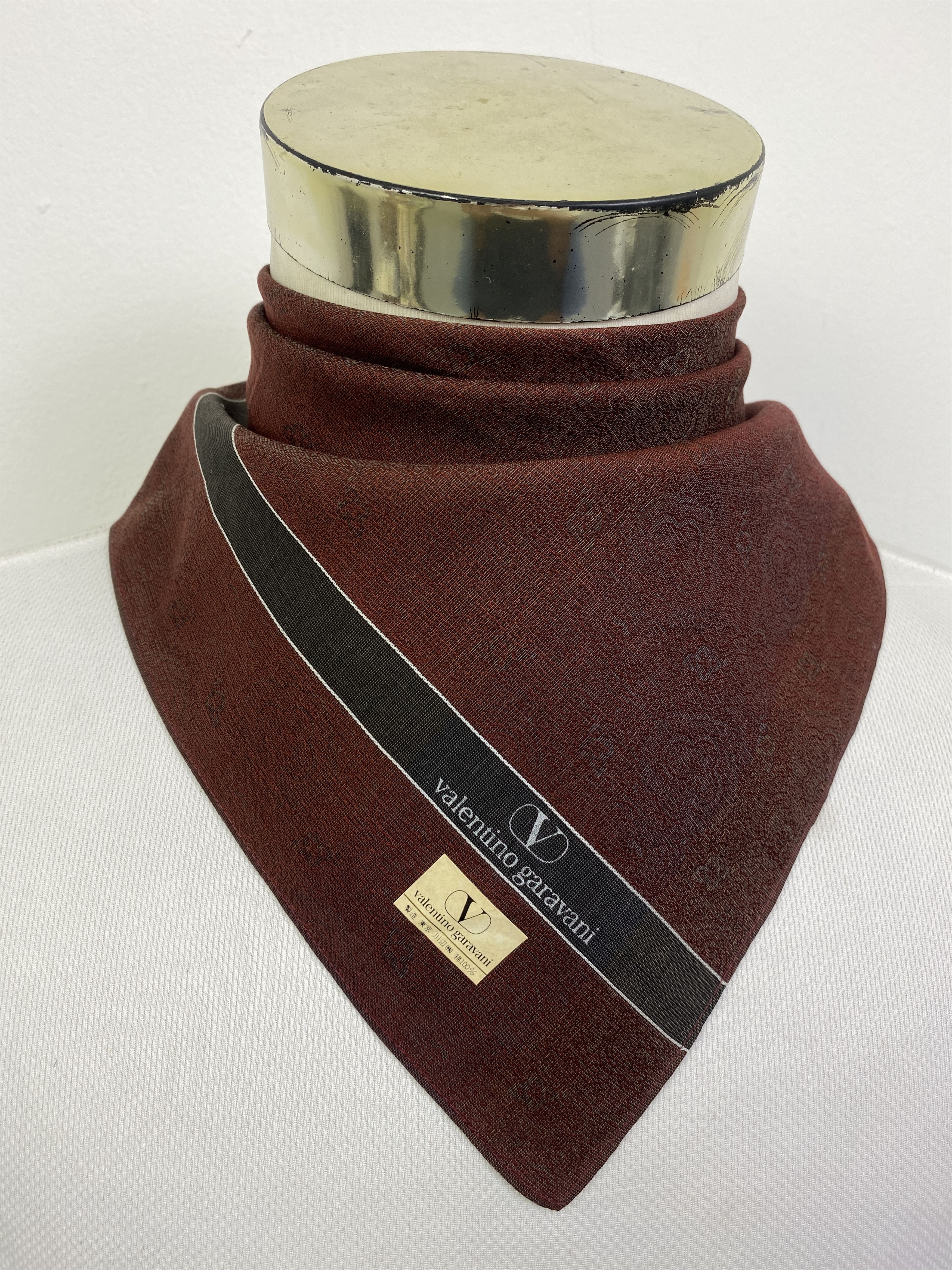 Valentino Valentino Garavani Handkerchief / Neckerchief KT0054 Size ONE SIZE - 2 Thumbnail