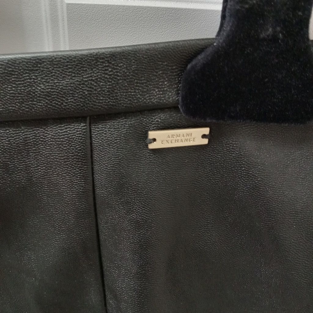 Armani Exchange EUC Armani Exchange Black Faux Leather Leggings Size 25" / US 0 / IT 36 - 6 Thumbnail
