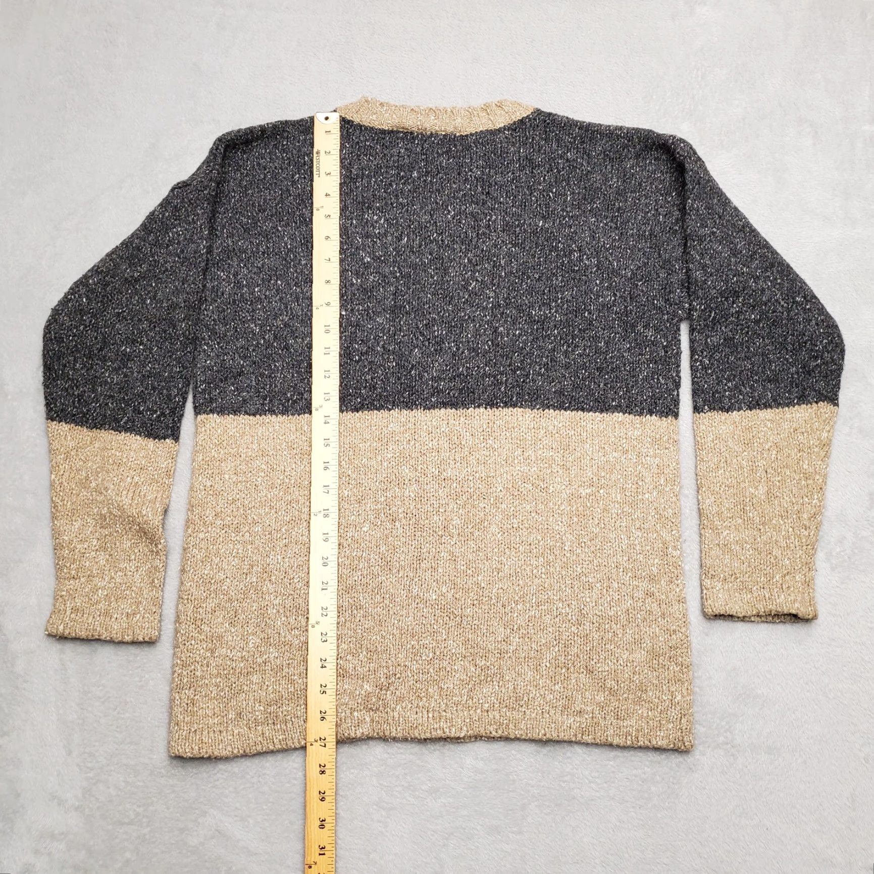 Vintage VINTAGE 955 Originals Sweater Men M Beige Wool Blend V-Neck Pullover Casual 955 Originals Mens Long Sleeve Knit Solid Classic Modern Size US M / EU 48-50 / 2 - 6 Thumbnail