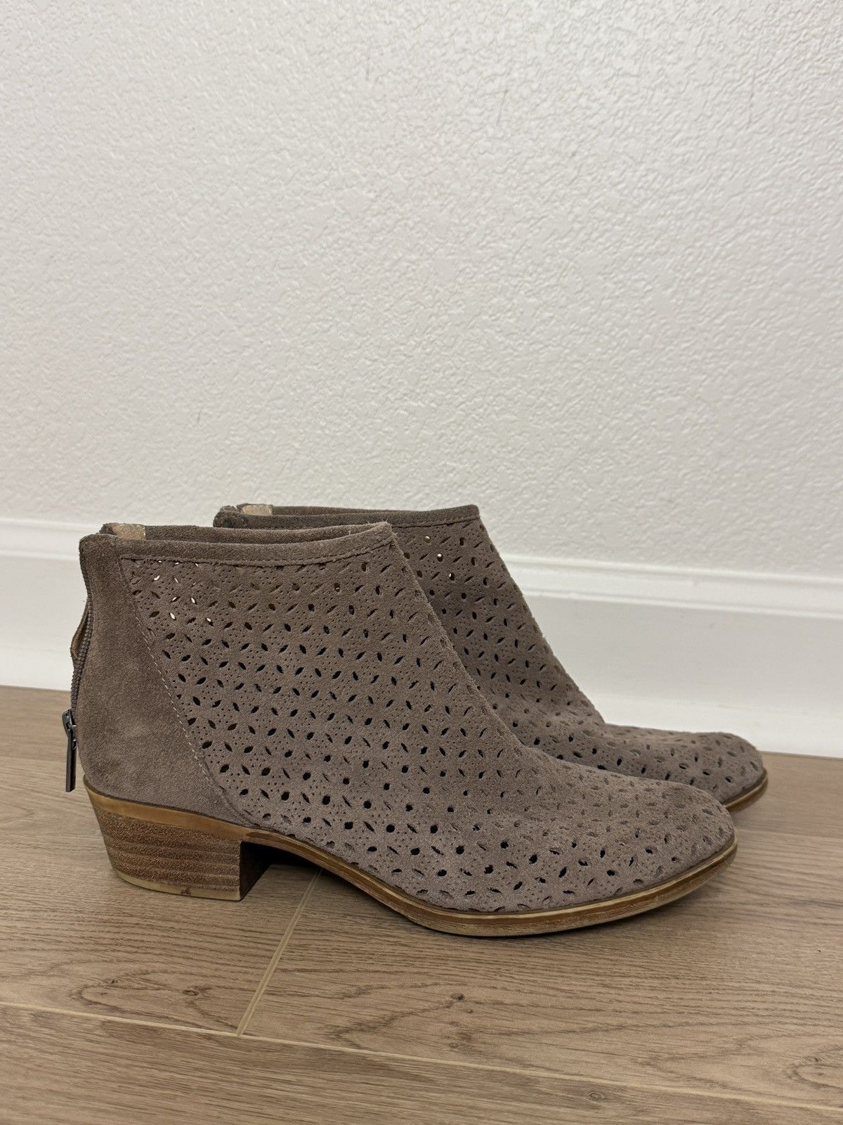 Lucky Brand Lucky Brand Bergyn perforated suede women’s tan boots Size US 6.5 / IT 36.5 - 7 Thumbnail