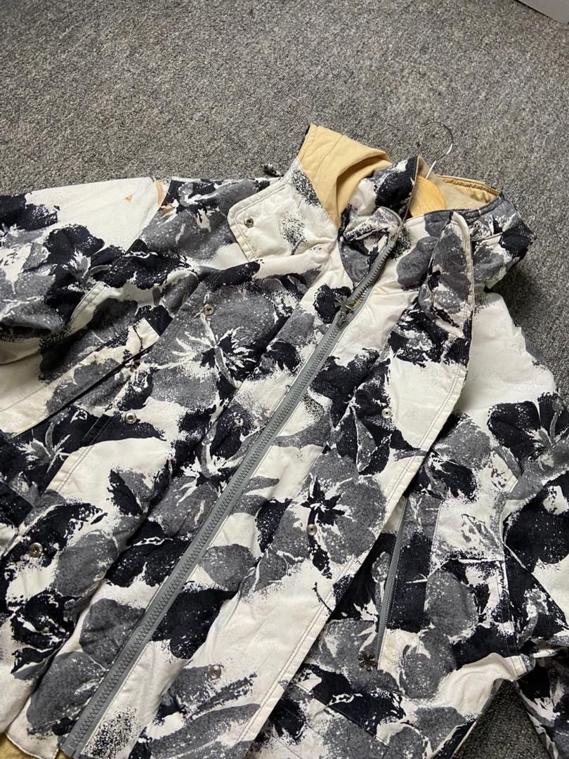 Ellesse Vintage ELLESSE Floral Ski Wear Jacket (203) Size US L / EU 52-54 / 3 - 8 Thumbnail