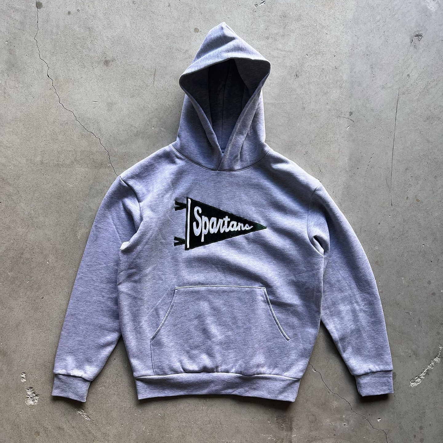 Prolific Spartans Flag Pennant Embroidered Hoodie Size US L / EU 52-54 / 3 - 4 Thumbnail
