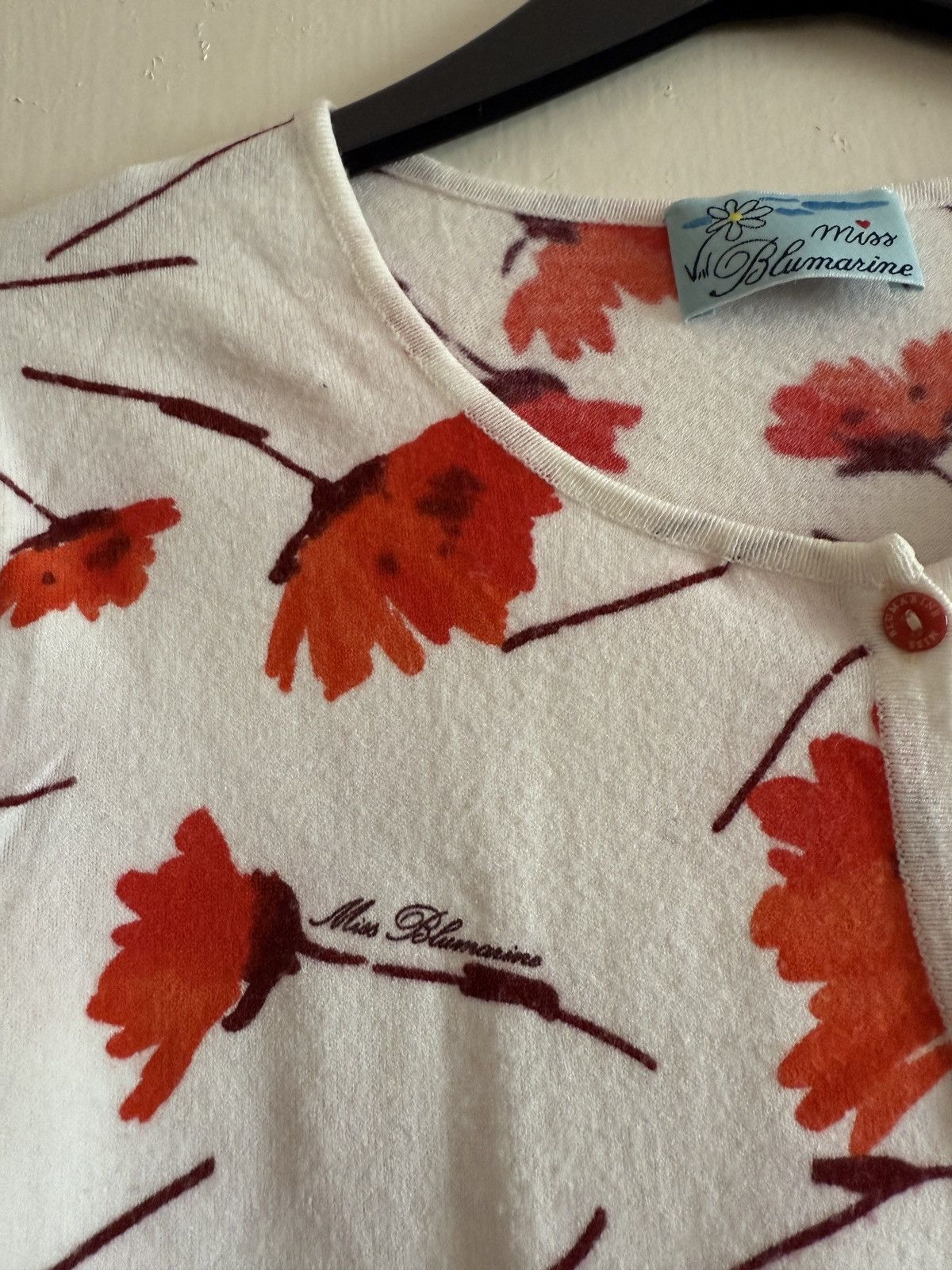 Blumarine Vintage Miss Blumarine Red Floral Cardigan White Knit Size L / US 10 / IT 46 - 6 Thumbnail