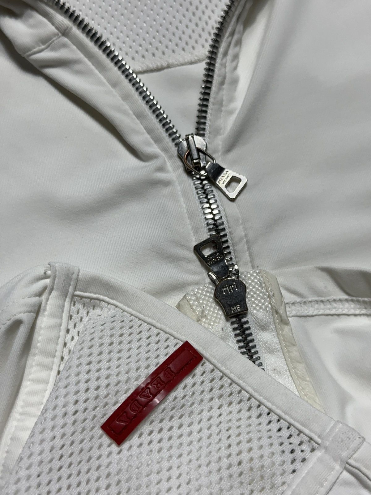Prada 00’s PRADA SPORT RED TAB White Zip Up Jacket Size M / US 6-8 / IT 42-44 - 8 Thumbnail