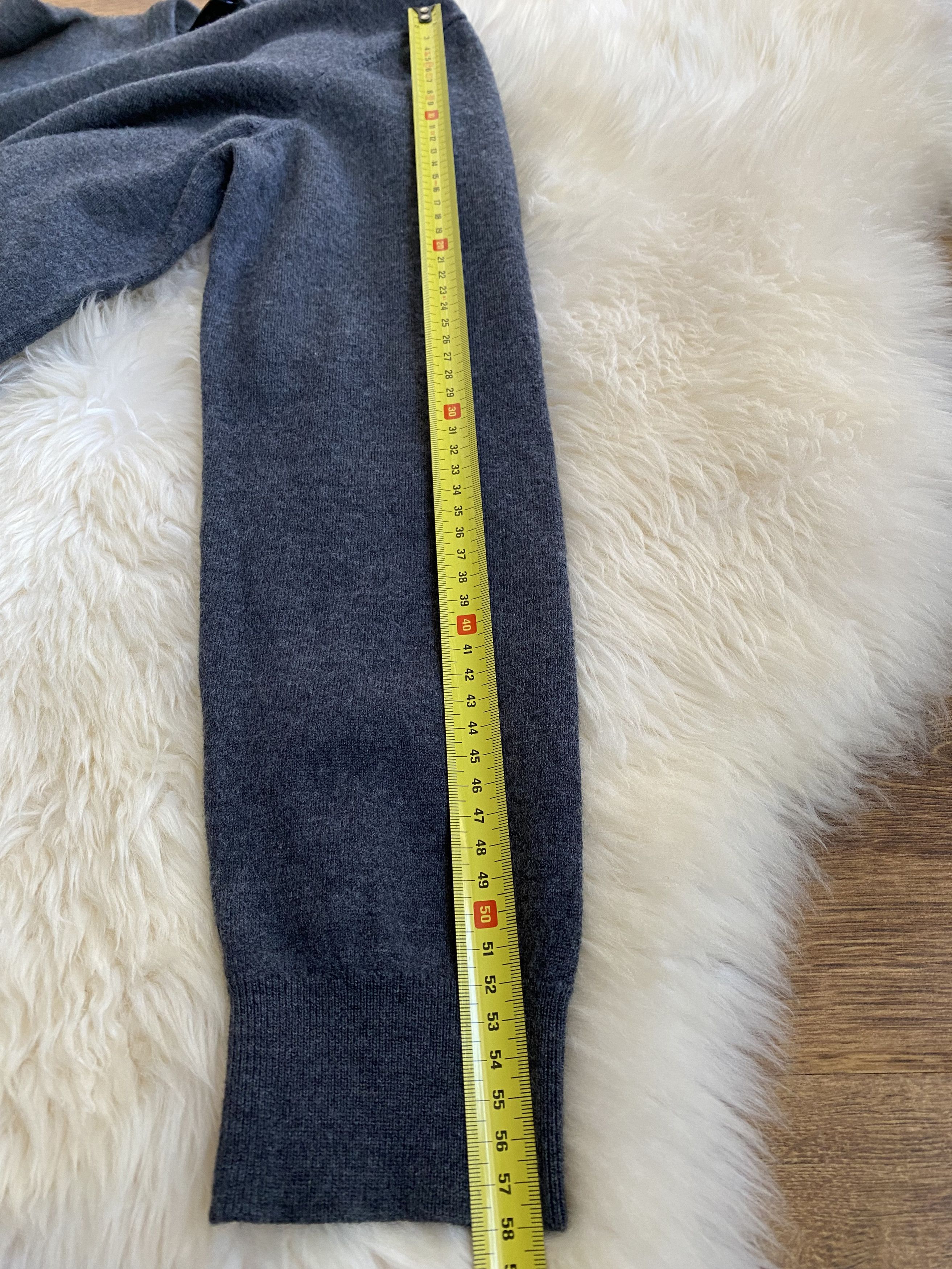 Emporio Armani Sweater 100% virgin Wool from Armani Size US S / EU 44-46 / 1 - 11 Thumbnail