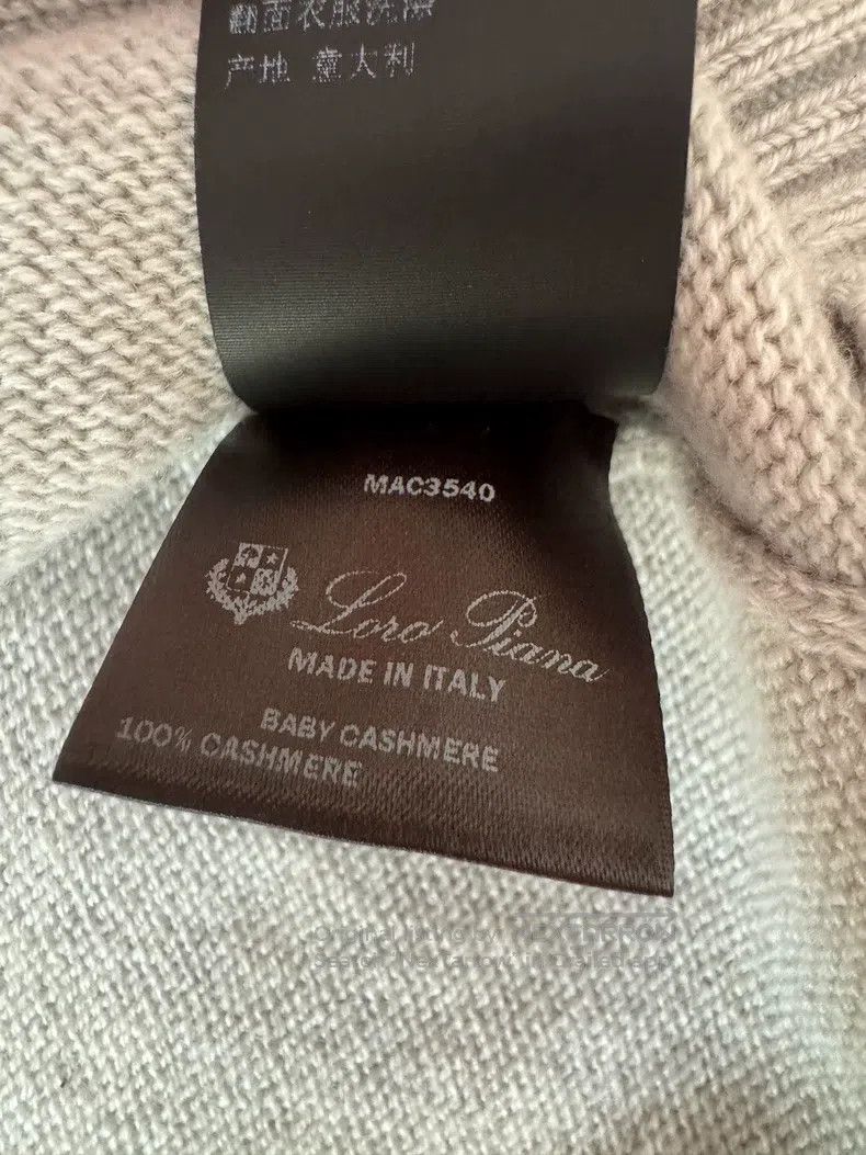 Loro Piana LORO PIANA Classic Babycashmere Cashmere Sweater Size 38 L Size XS / US 0-2 / IT 36-38 - 4 Thumbnail
