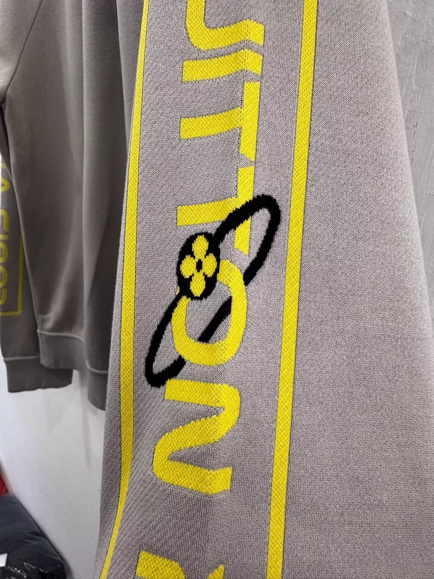 Louis Vuitton LV Men Gray Half-Zip Hoodie XL Side Yellow Logo Embroidery Size US XL / EU 56 / 4 - 3 Thumbnail