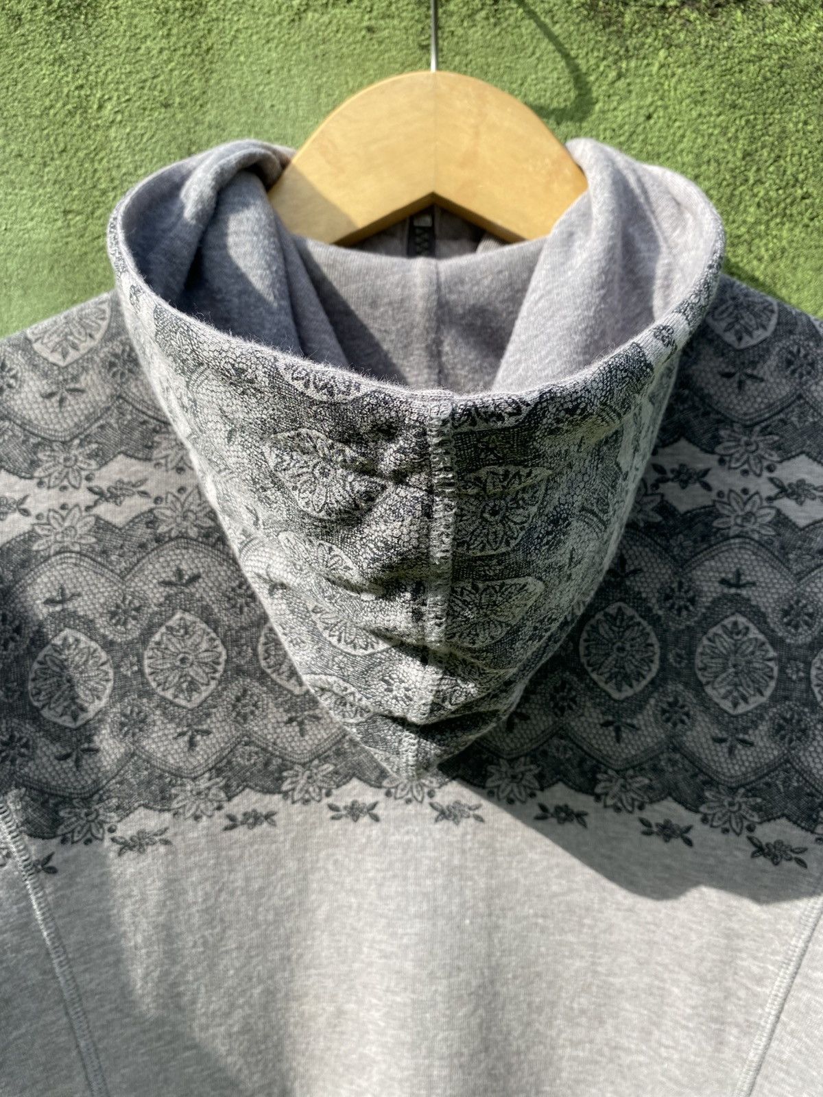 Japanese Brand Uniqlo Luxury Hood Zip Hoodie Grey Tribal Pattern Y2K Jacket Size M / US 6-8 / IT 42-44 - 10 Thumbnail