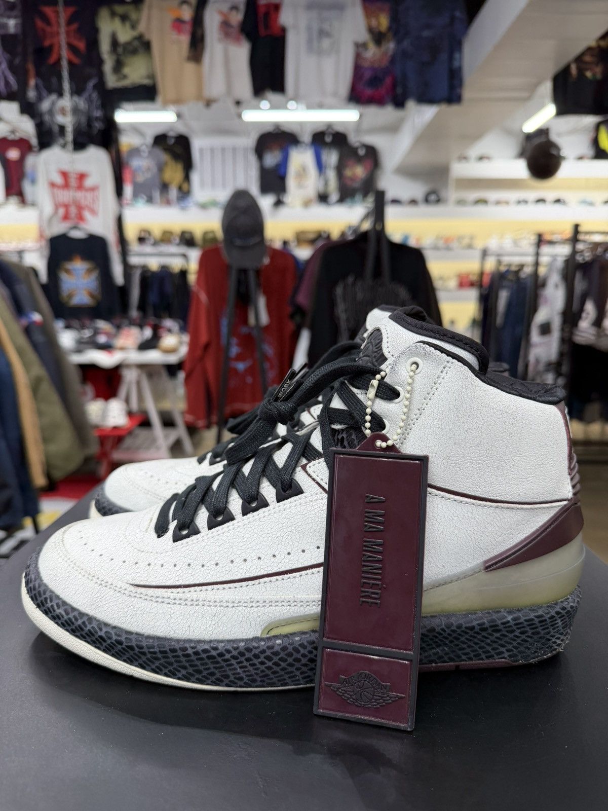 A Ma Maniere × Jordan Brand Air Jordan 2 A Ma Maniere Size 9 (2022) Size US 9 / EU 42 - 7 Thumbnail
