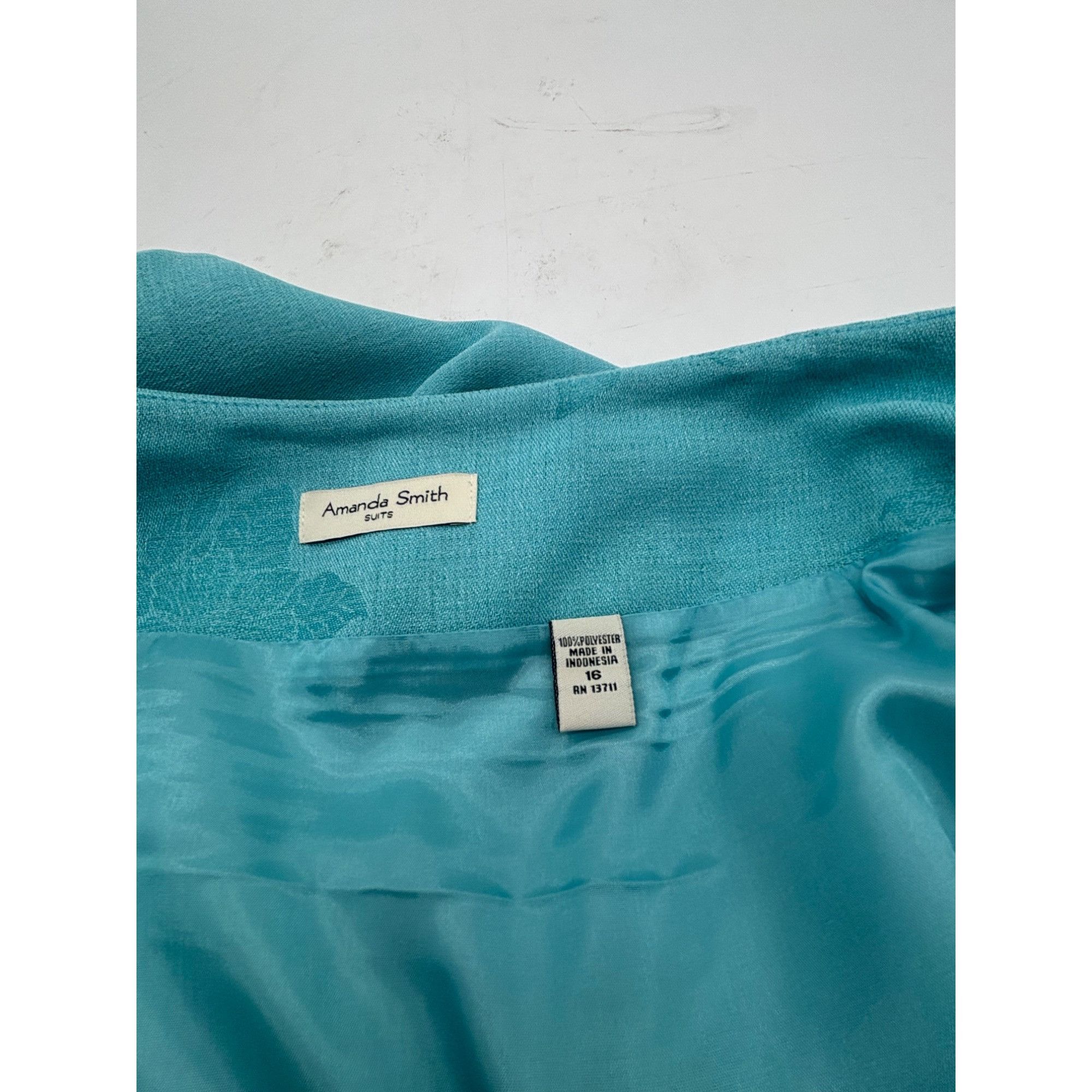 Vintage Amanda Smith Women’s Vintage 2-Piece Turquoise Skirt Suit Si Size XXL / US 16-18 / IT 52-54 - 9 Thumbnail