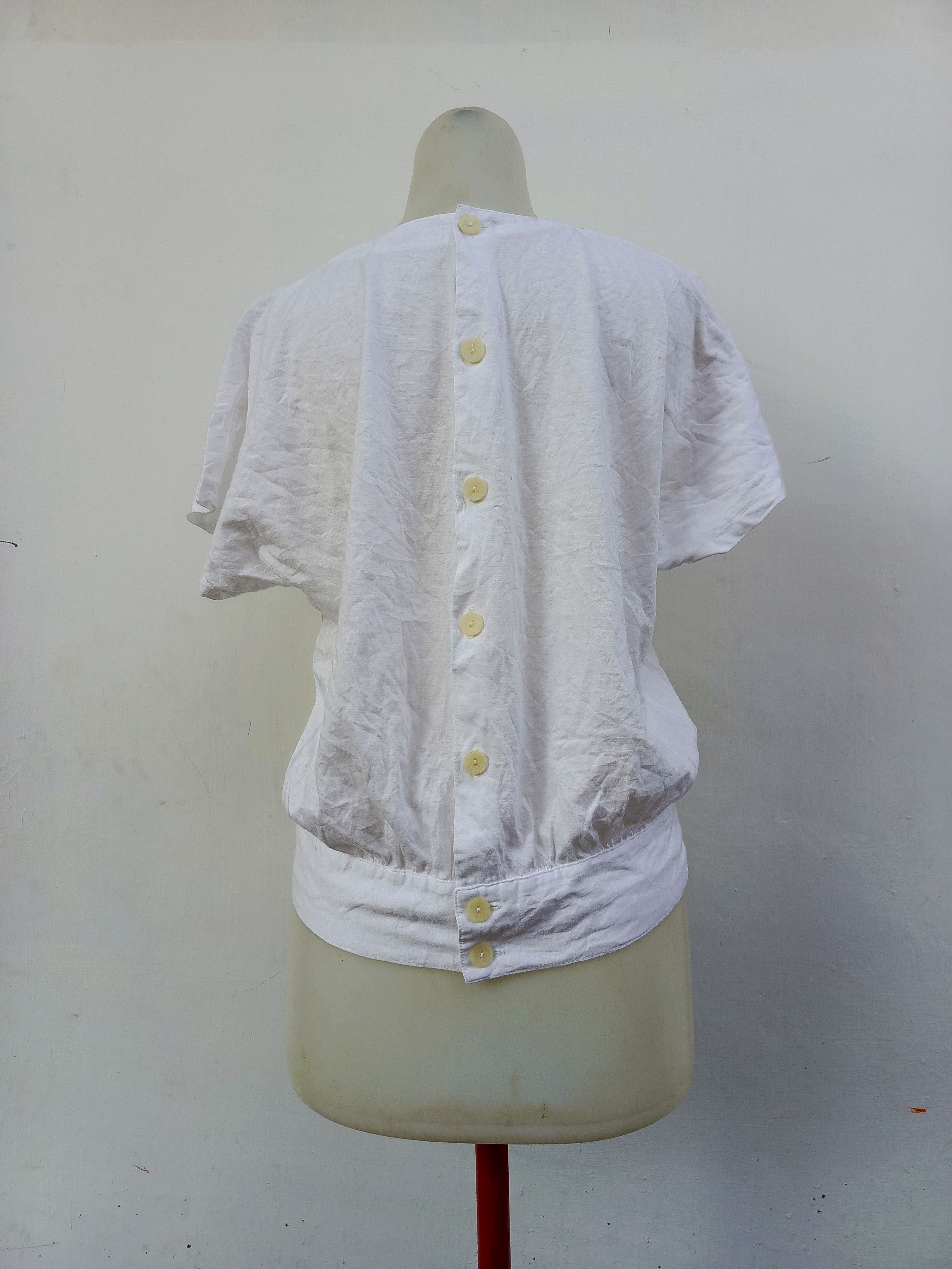 Japanese Brand More Joy by Naigai White Short Sleeve Blouse Size L / US 10 / IT 46 - 4 Thumbnail