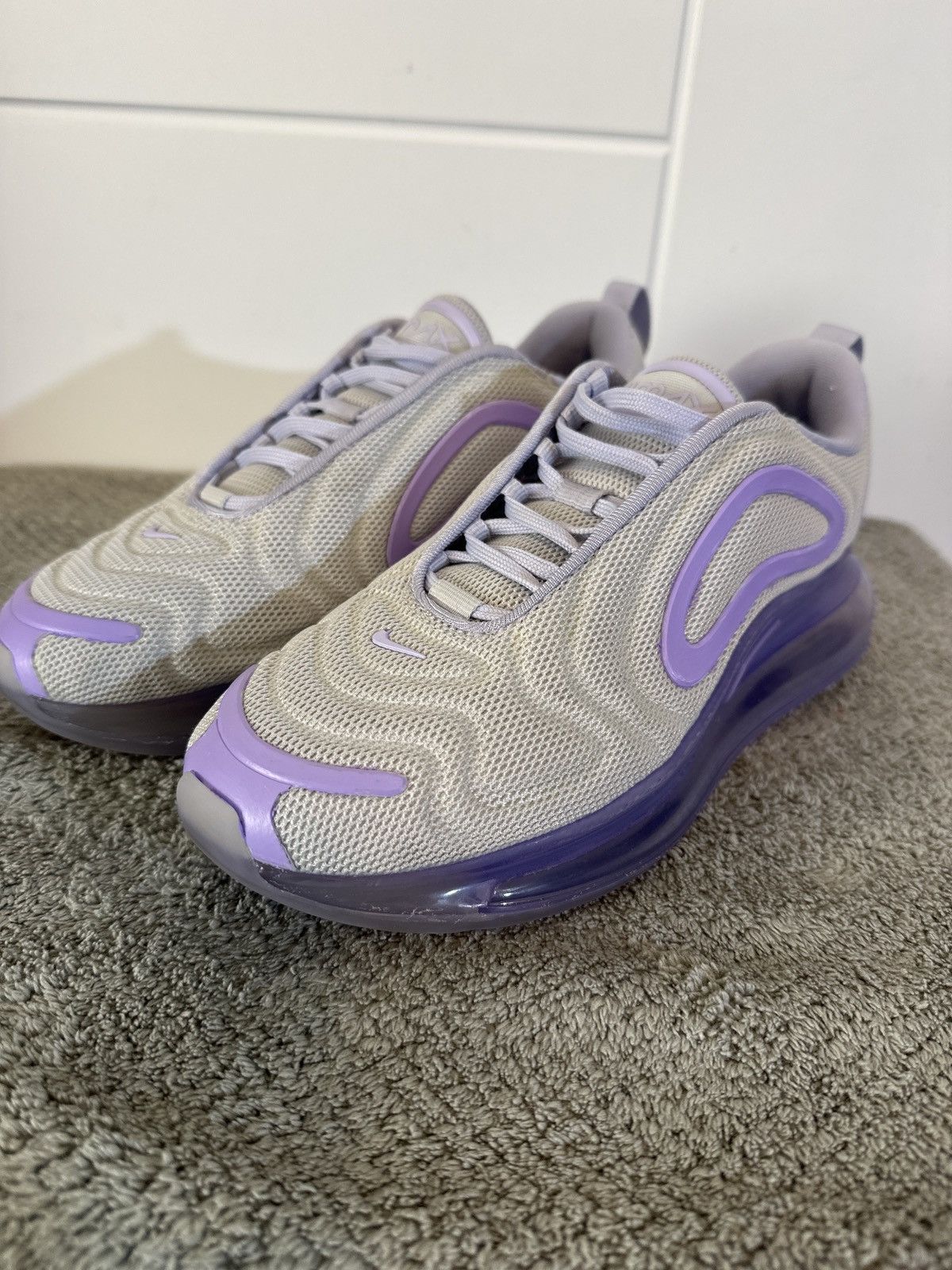 Nike Nike Air Max 720 Pure Platinum Oxygen Purple Size US 7 / IT 37 - 2 Thumbnail