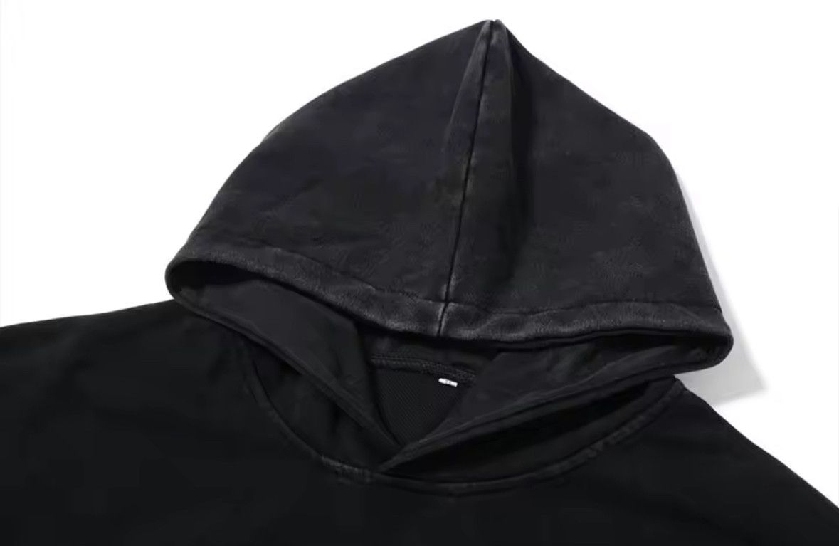 Japanese Brand Vintage Gothic Y2K Anime Hunter Manga Washed Hoodies Size US XL / EU 56 / 4 - 2 Thumbnail