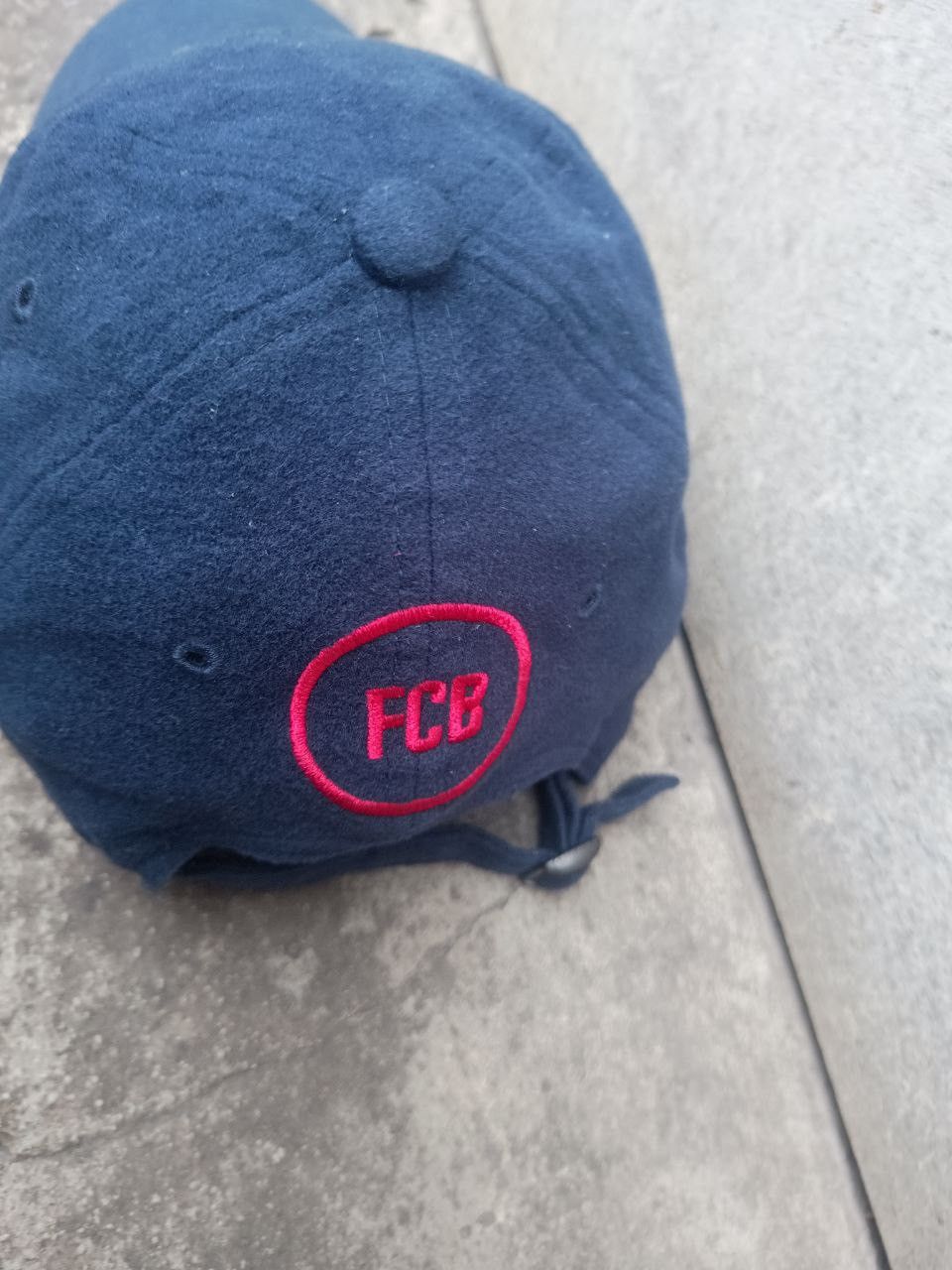 Vintage Nike vintage Barcelona cap hat navy blue Size ONE SIZE - 4 Thumbnail
