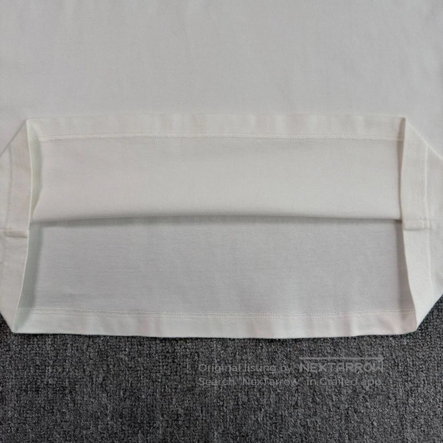 Louis Vuitton LV 25 Embossed Chest Logo White T-Shirt. Size US S / EU 44-46 / 1 - 6 Thumbnail