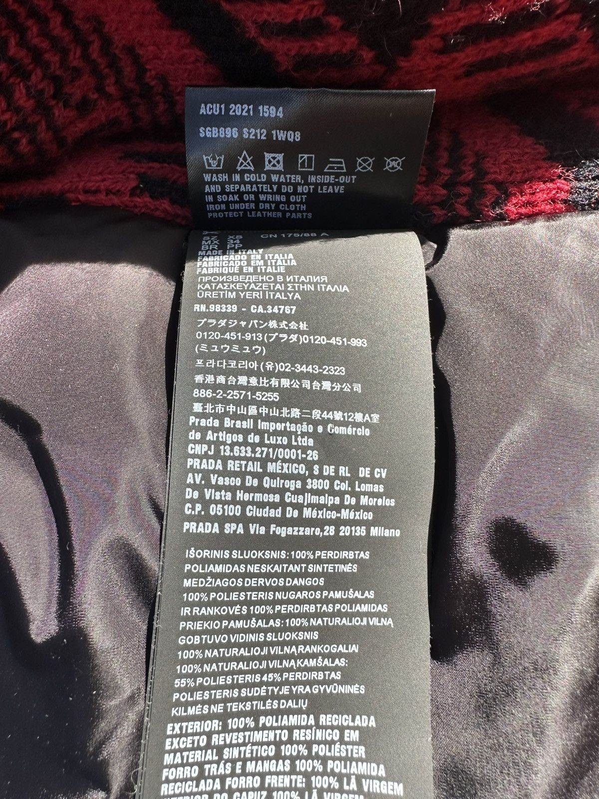 Prada Prada FW21 Re-Nylon Oversized Hooded Bomber Parka sz XS Size US XS / EU 42 / 0 - 11 Thumbnail