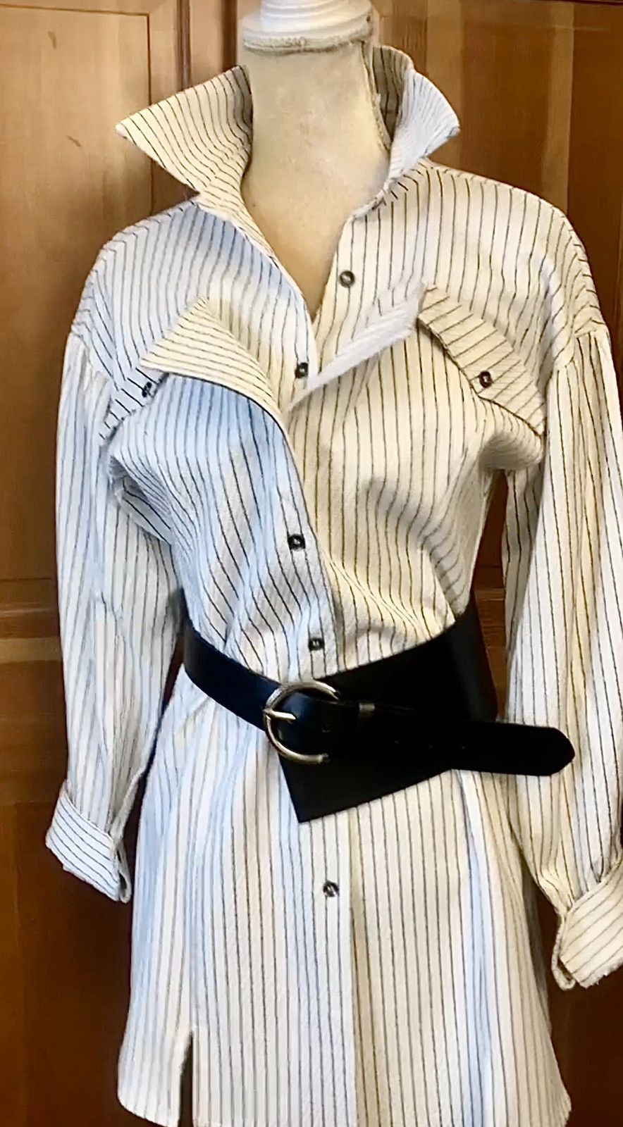 Designer × Other NWT, Lavishly Paris Women’s Elite Designer Layered Blazer Size M / US 6-8 / IT 42-44 - 4 Thumbnail