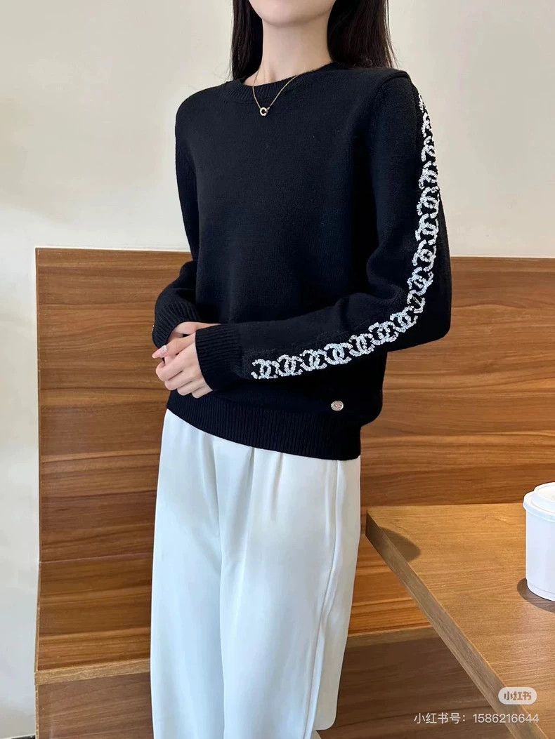 Chanel Chanel 23B black round neck knitted cuff embroidered sequi Size XS / US 0-2 / IT 36-38 - 9 Thumbnail