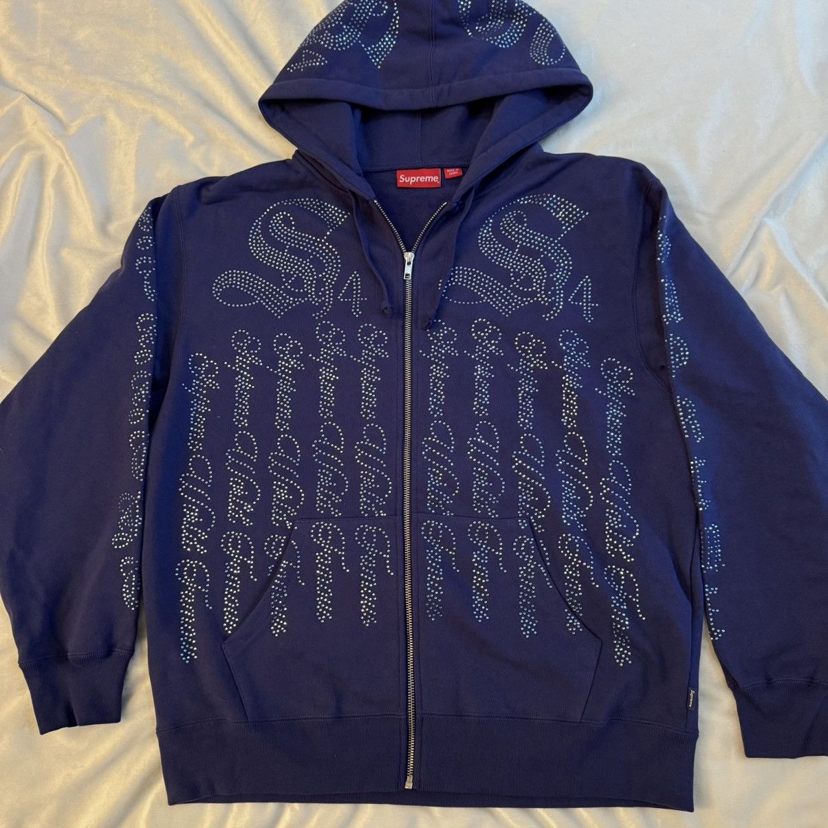 Supreme Supreme Rhinestone Zip Up Hoodie Sweatshirt Size US M / EU 48-50 / 2 - 2 Thumbnail
