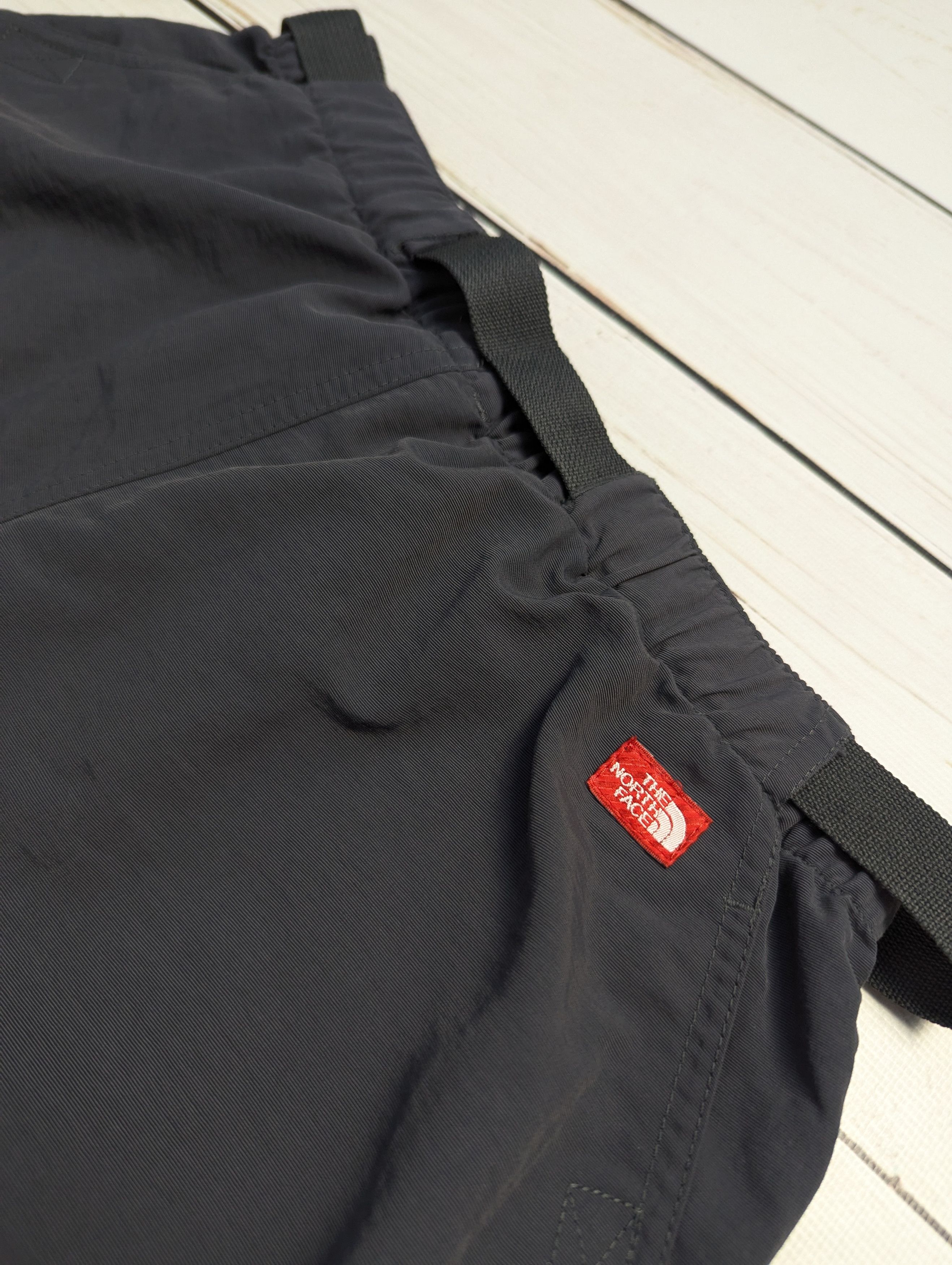 The North Face The North Face Nylon Hiking Vintage Cargo Tech Shorts Small Size US 30 / EU 46 - 3 Thumbnail