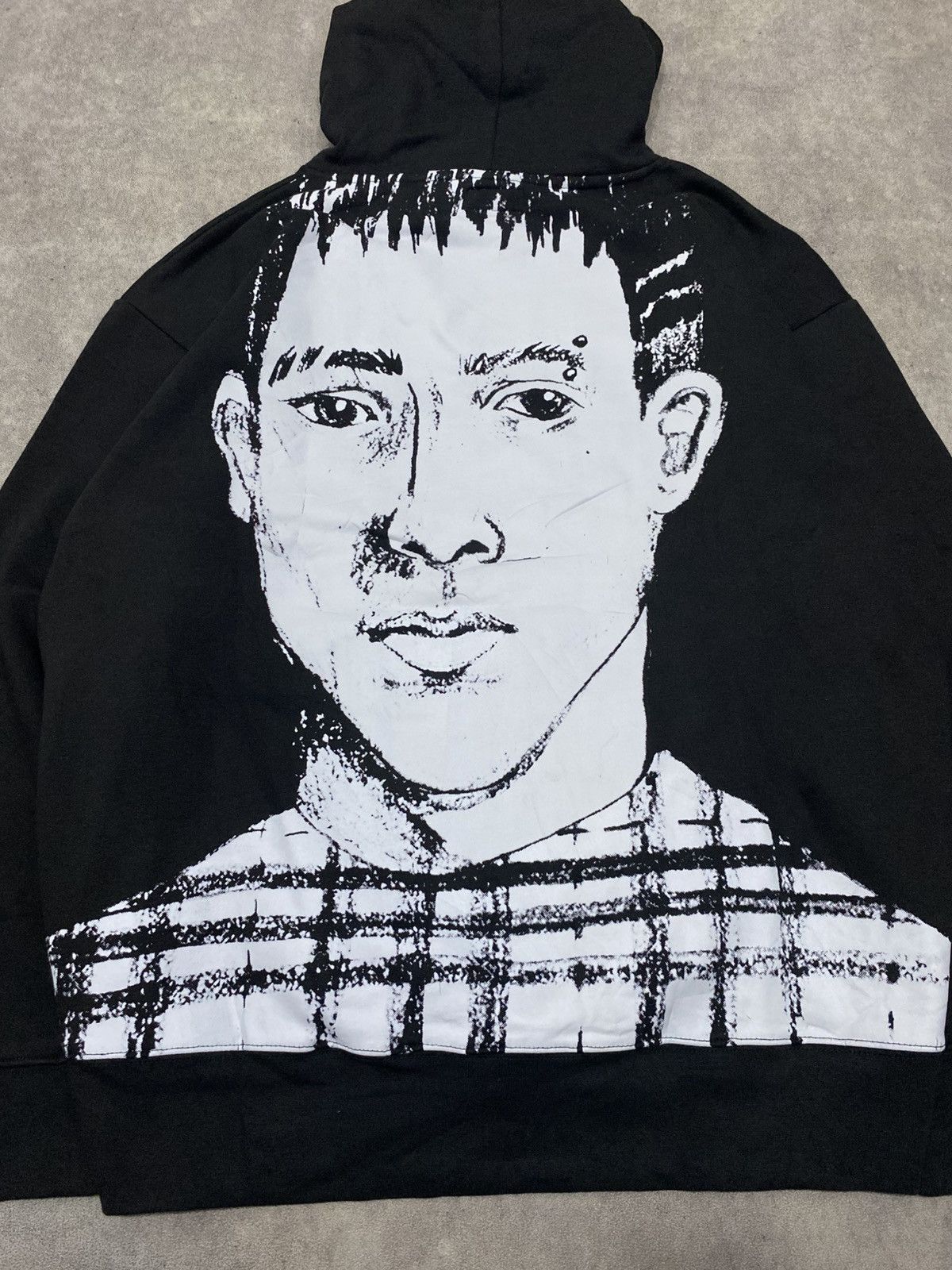 Market NWT CHINATOWN MARKET FACES HOODIE IN BLACK Size US XL / EU 56 / 4 - 4 Thumbnail