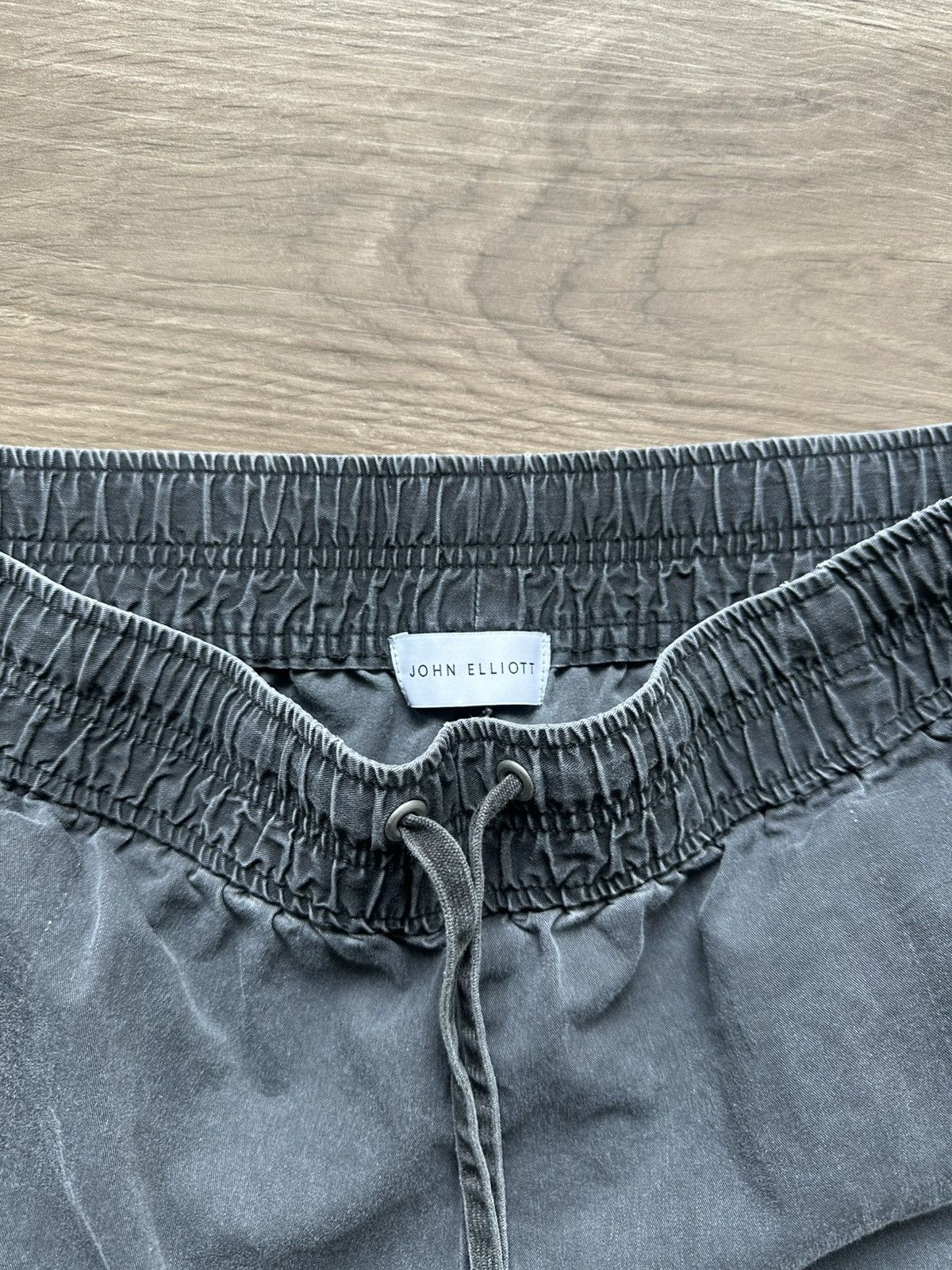 John Elliott John Elliott Grey Cargo Pants Size US 32 / EU 48 - 2 Thumbnail
