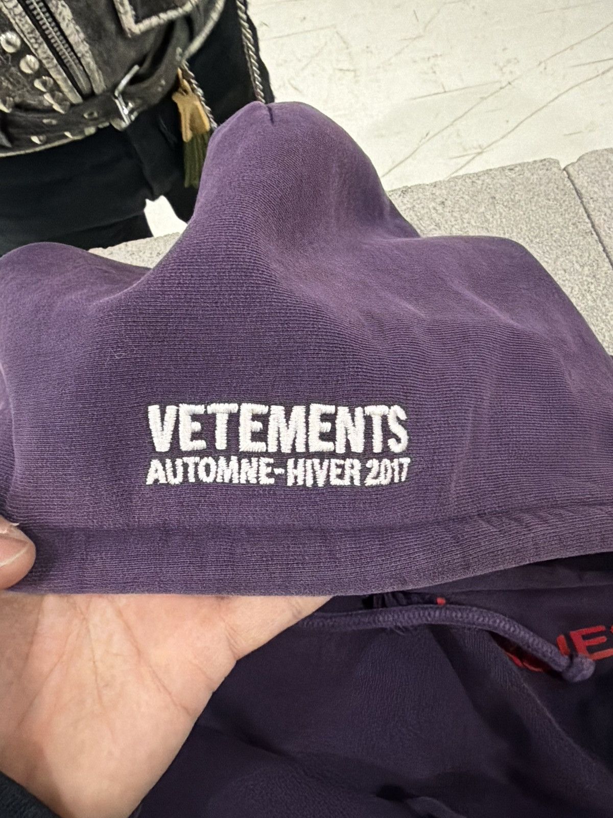 Vetements A/W 2017 VETEMENTS ‘SEXUAL FANTASIES’ HOODIE Size US L / EU 52-54 / 3 - 7 Thumbnail