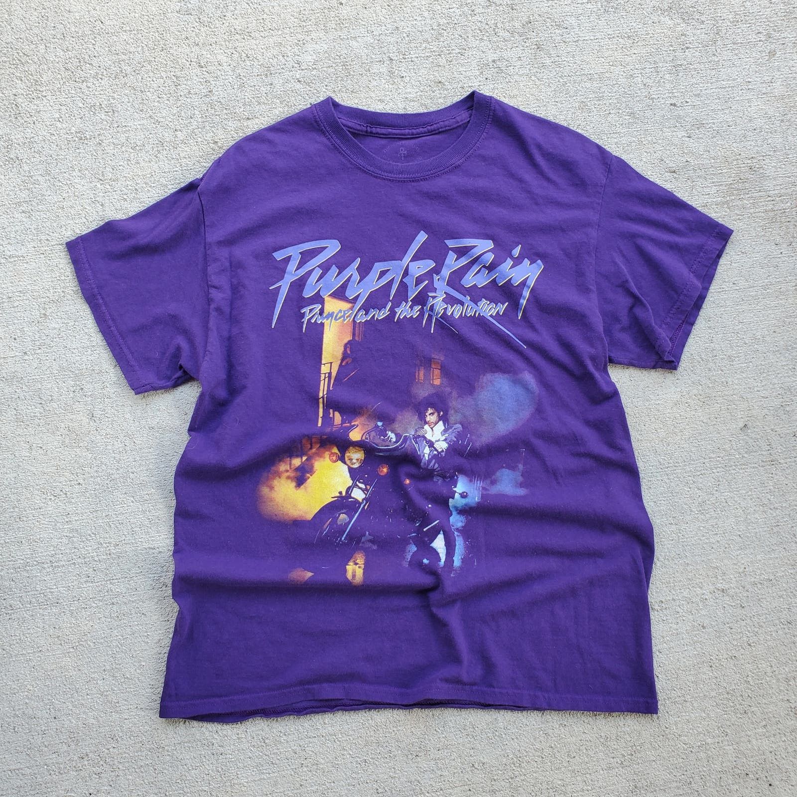 T-shirt Officiel Prince Purple Rain - Logo Cercle, Gris Charbon, Coupe Unisexe, 100% Coton - 9