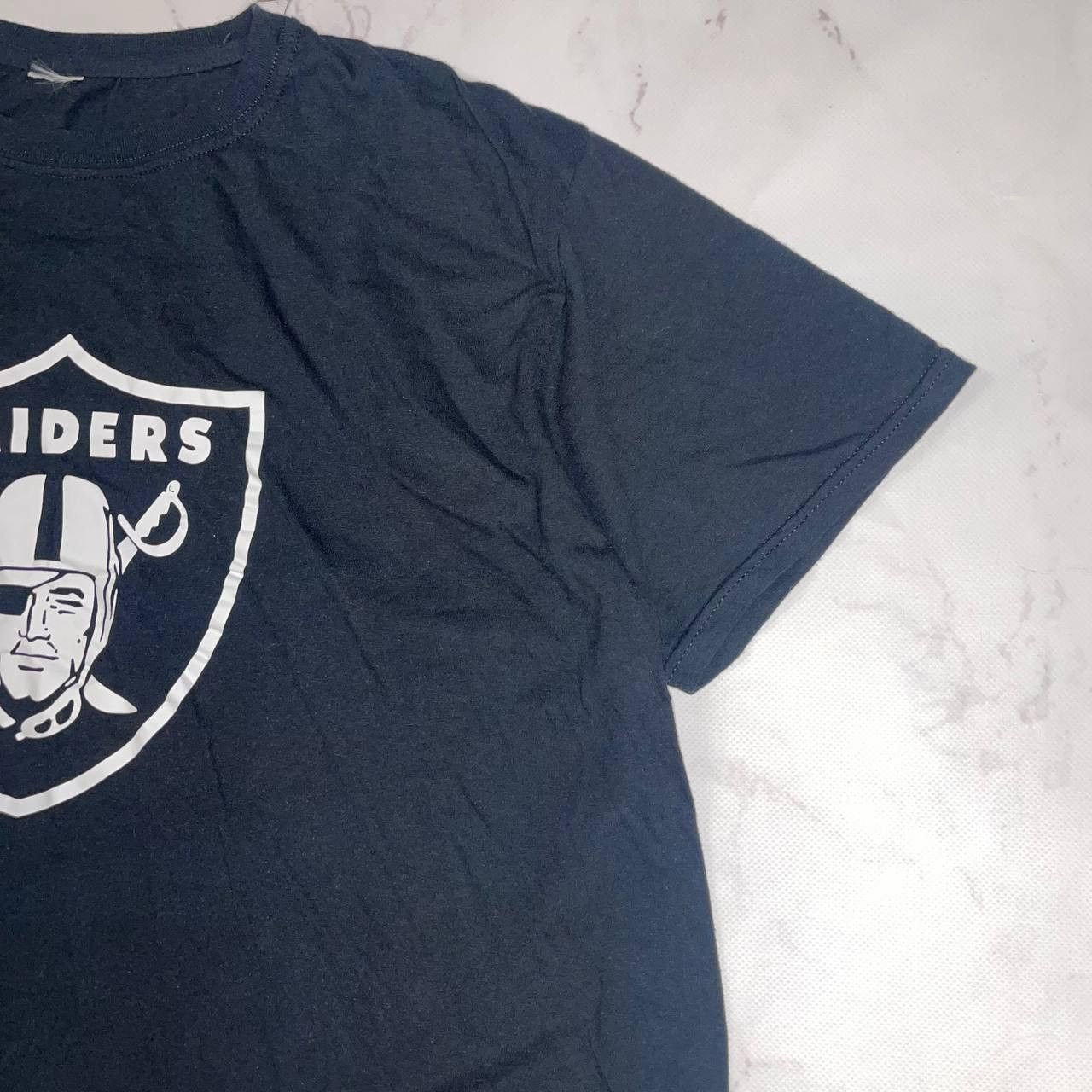 Vintage Vintage Y2K NFL Las Vegas Oakland Raiders T-Shirt Size L Size US L / EU 52-54 / 3 - 5 Thumbnail