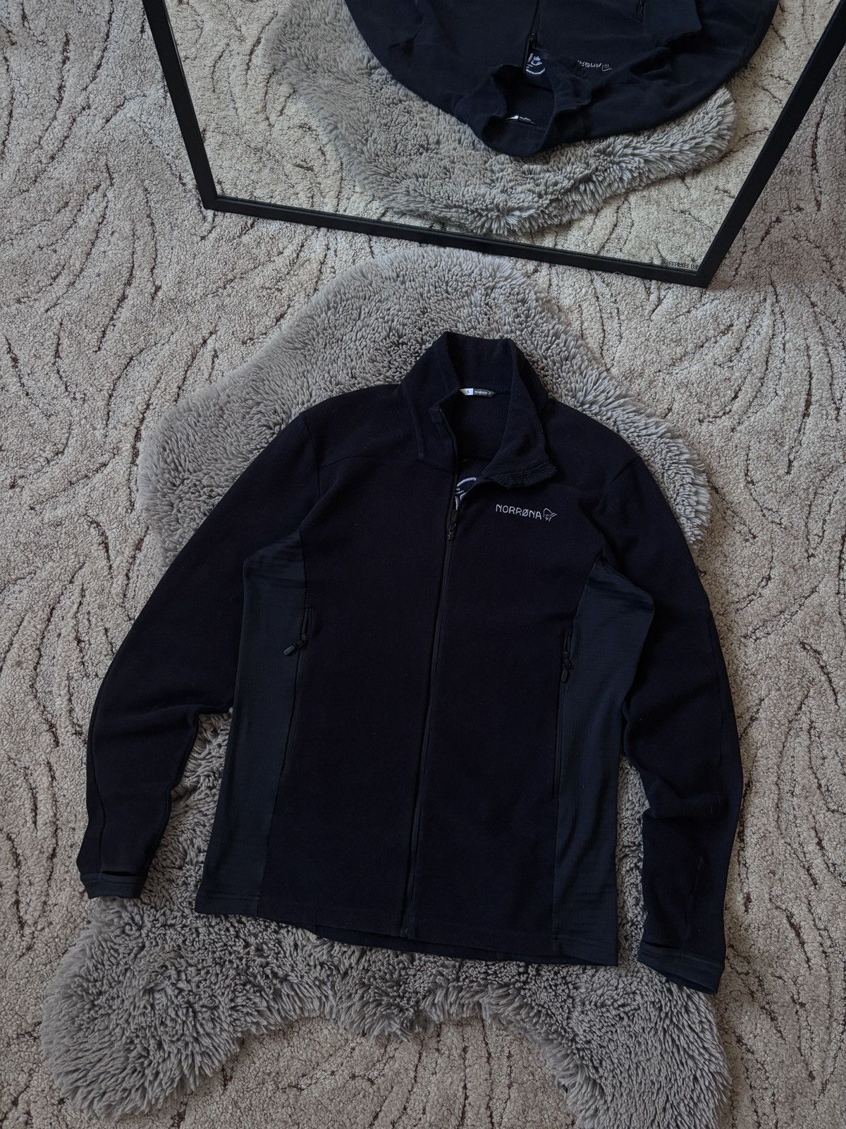 Norrona Norrona Falketind Warm1 black flecce jacket Size US S / EU 44-46 / 1 - 1 Thumbnail