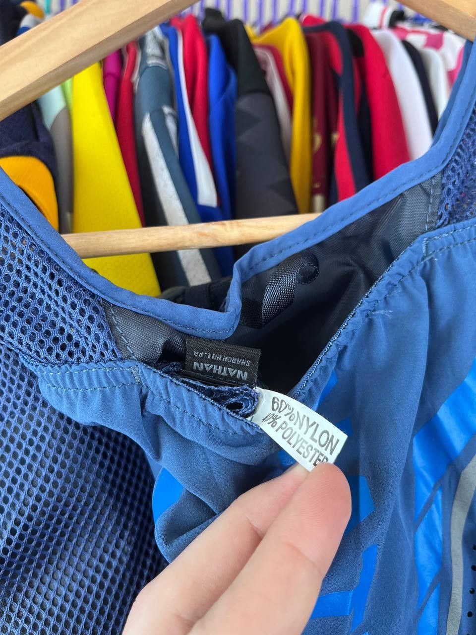 Other NATHAN Vaporzach 2.5L Storage Capacity Blue Running Vest Size US M / EU 48-50 / 2 - 9 Thumbnail