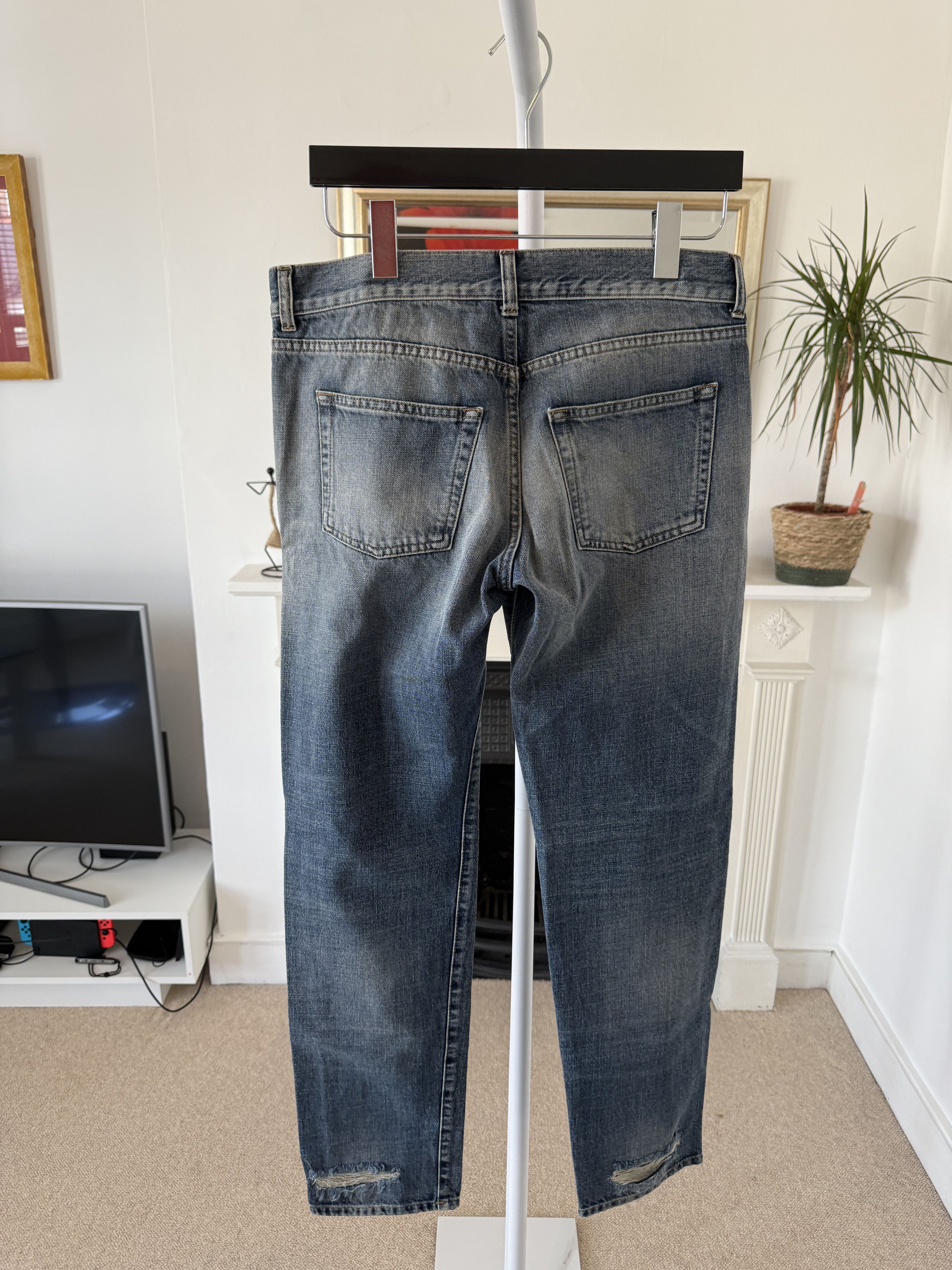 Saint Laurent Paris FW17 Saint Laurent D23 Destroyed Denim Size 30" / US 8 / IT 44 - 5 Thumbnail