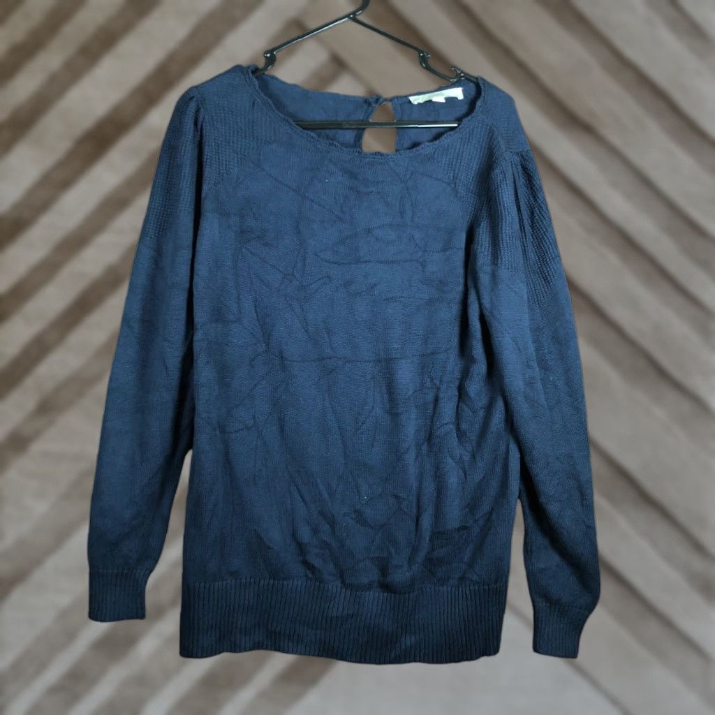 Loft LOFT Navy Crew Neck Long Sleeve Key Hole Back Medium Womens Sweater Size M / US 6-8 / IT 42-44 - 1 Thumbnail