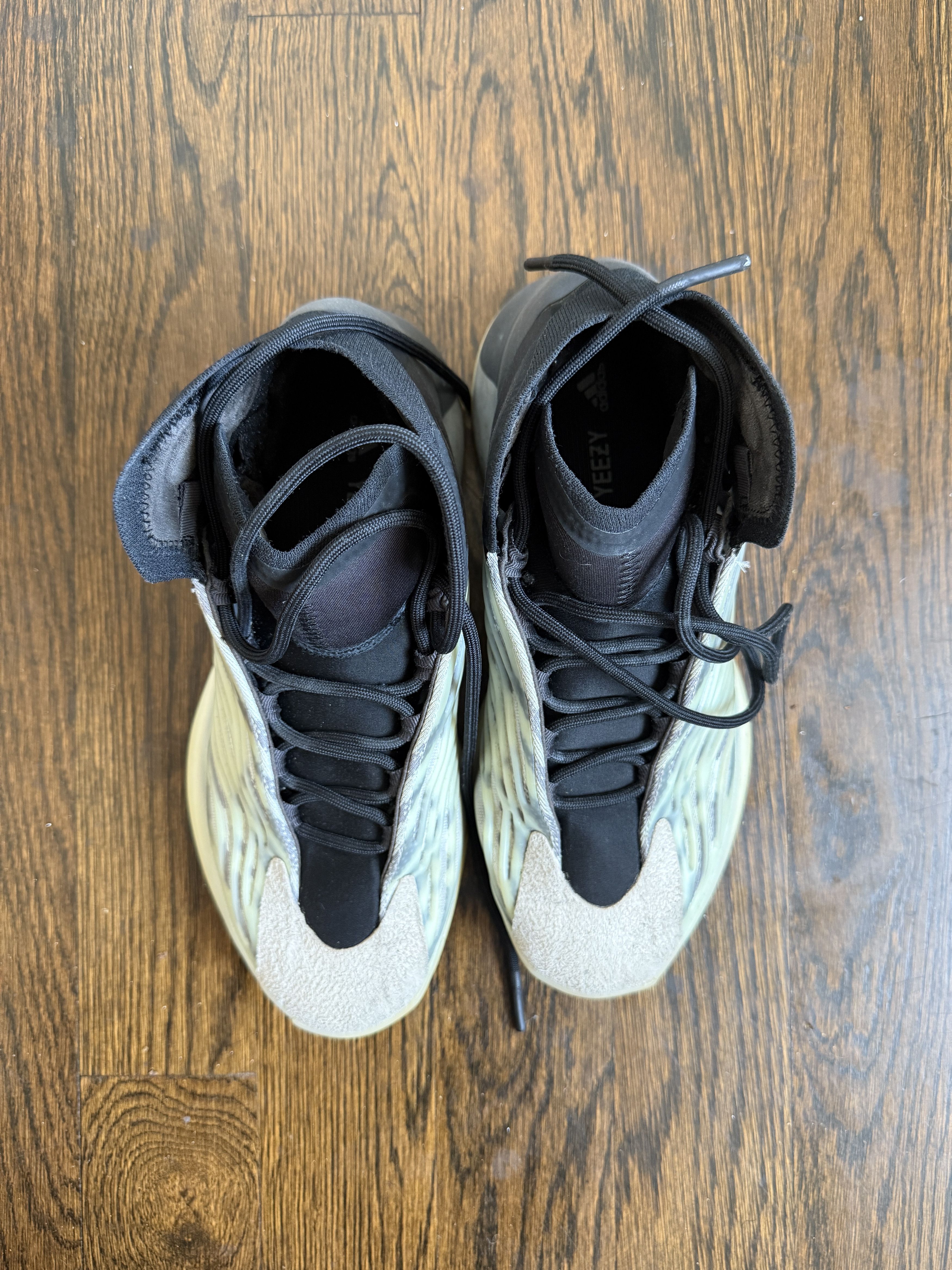 Adidas YZY QNTM BSKTBL (Performance Basketball Model) Size US 10 / EU 43 - 2 Thumbnail