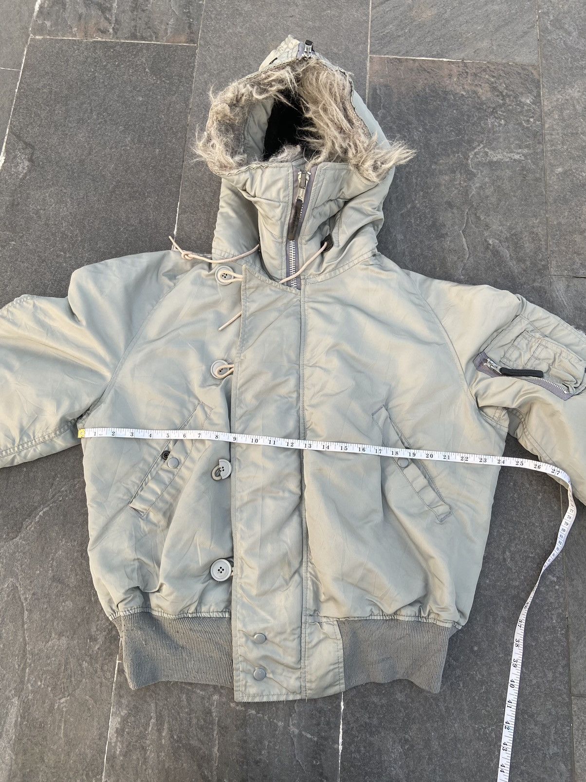 Alpha Industries Vintage Alpha Industries BOMBER flight jacket N-2B Size US M / EU 48-50 / 2 - 15 Thumbnail