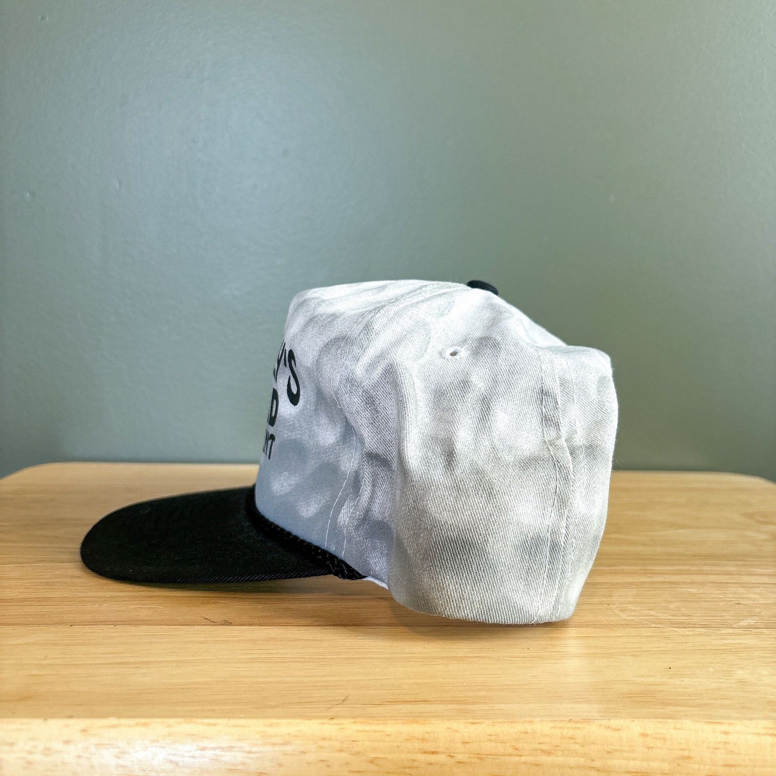 Cobra Vtg Yannarelly’s Die Hard Tournament Golf Ball SnapBack Hat Size ONE SIZE - 5 Thumbnail